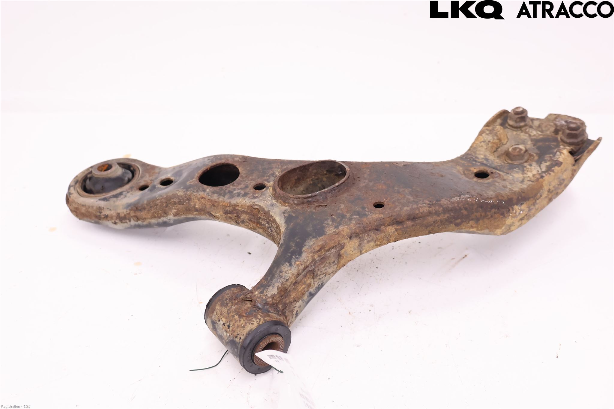 Toyota RAV 4 06-12 Bærearm Foran Høyre Nedre