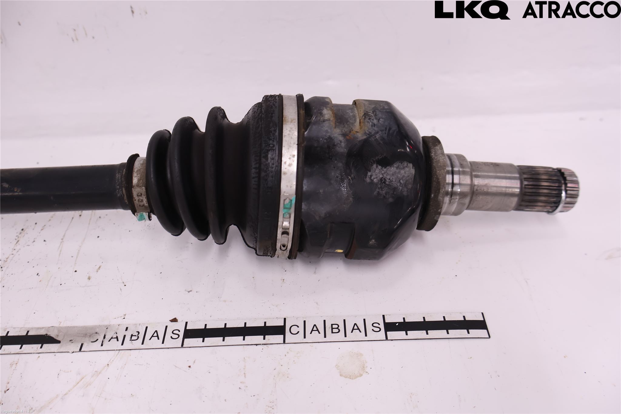 Toyota YARIS XP130 15-20 Drivaksel Foran Kompl Venstre