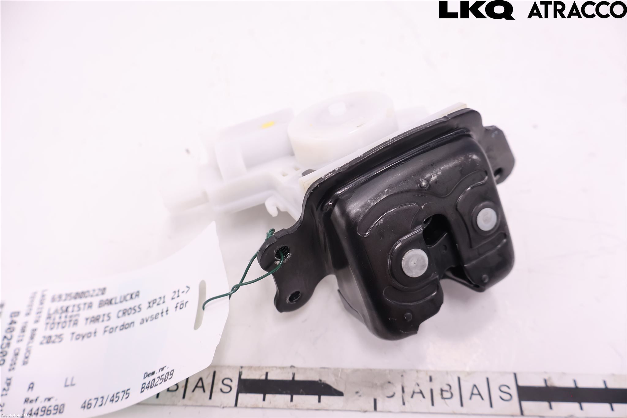 Toyota YARIS CROSS XP21 21- Bakluke-Lokk Låsekasse