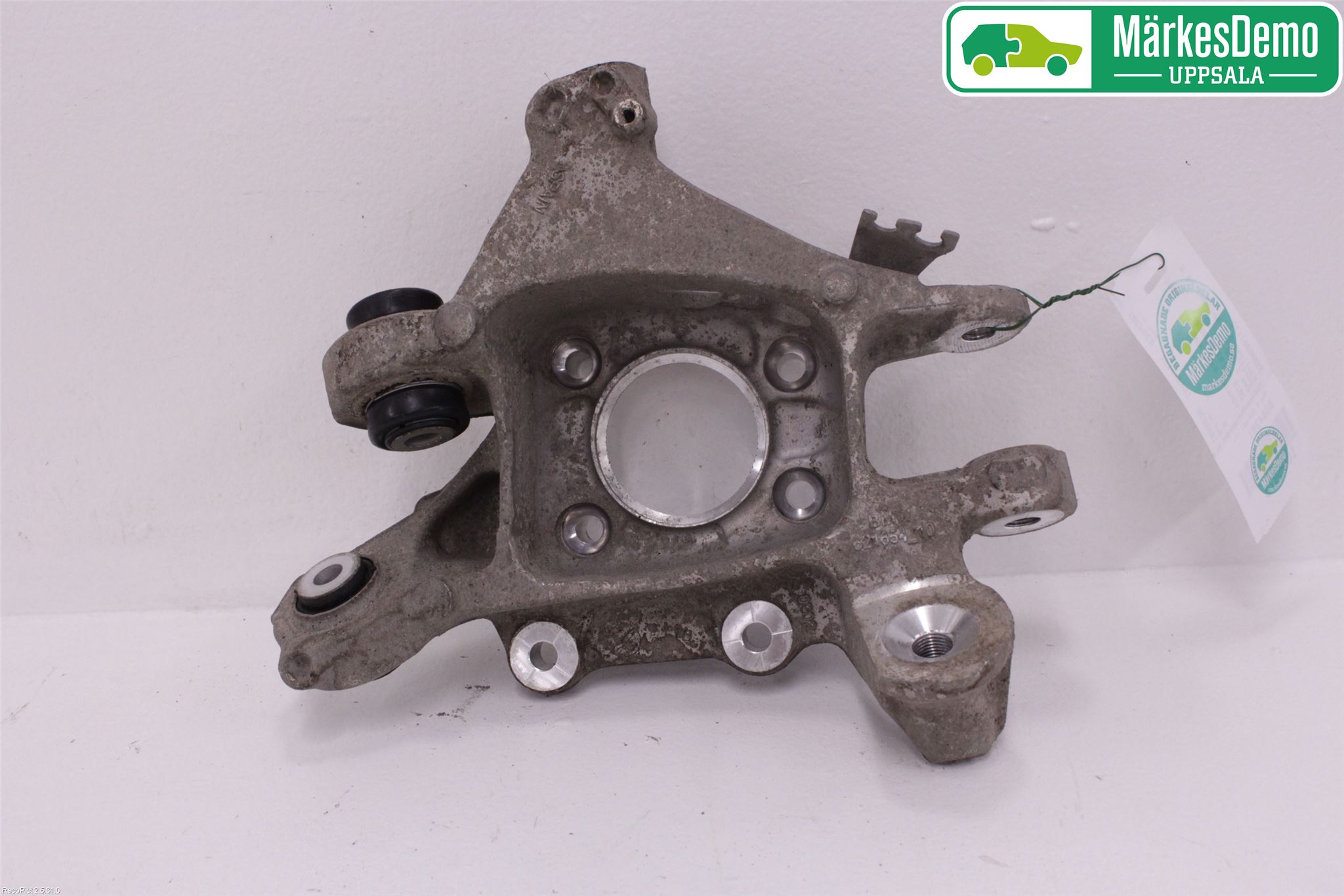 BMW 5 G30/G31/F90 17-23 Spindel Vb