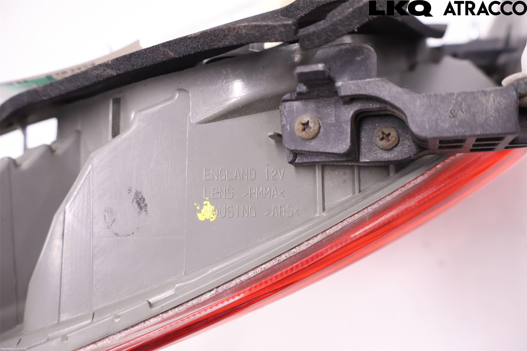 Toyota YARIS XP130 12-14 Baklykt Venstre