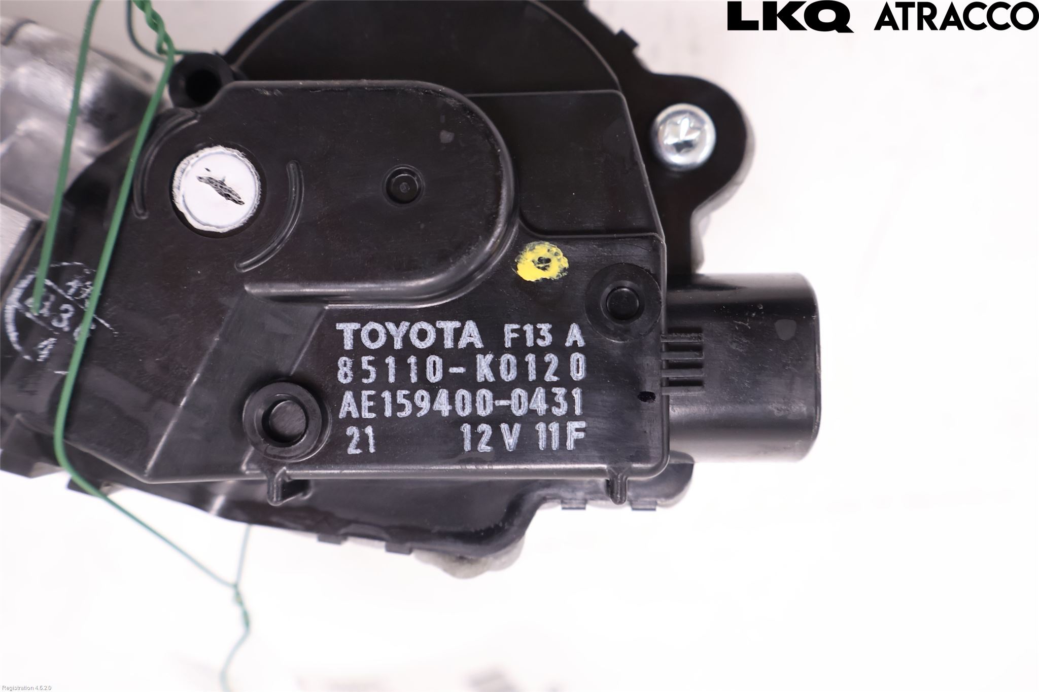Toyota YARIS CROSS XP21 21- Viskermotor Frontrute