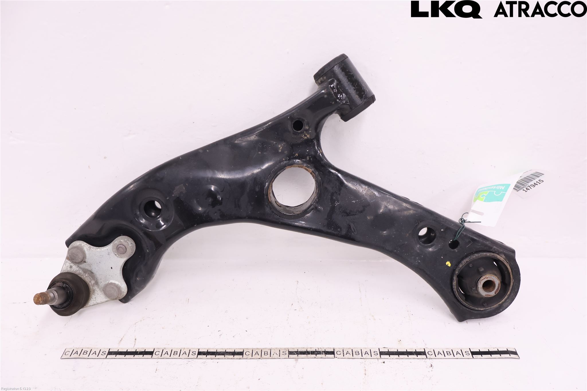 Toyota COROLLA CROSS XG10 22- Bærearm Foran Venstre Nedre