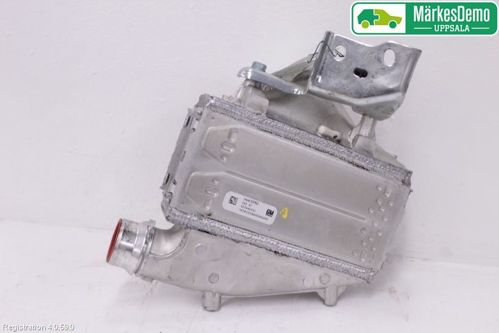 Opel INSIGNIA 17- Intercooler Radiator