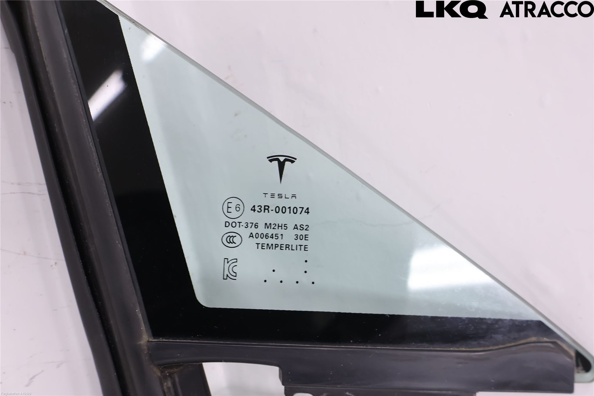 Tesla MODEL S 13- Dørrute Foran Venstre Trekant