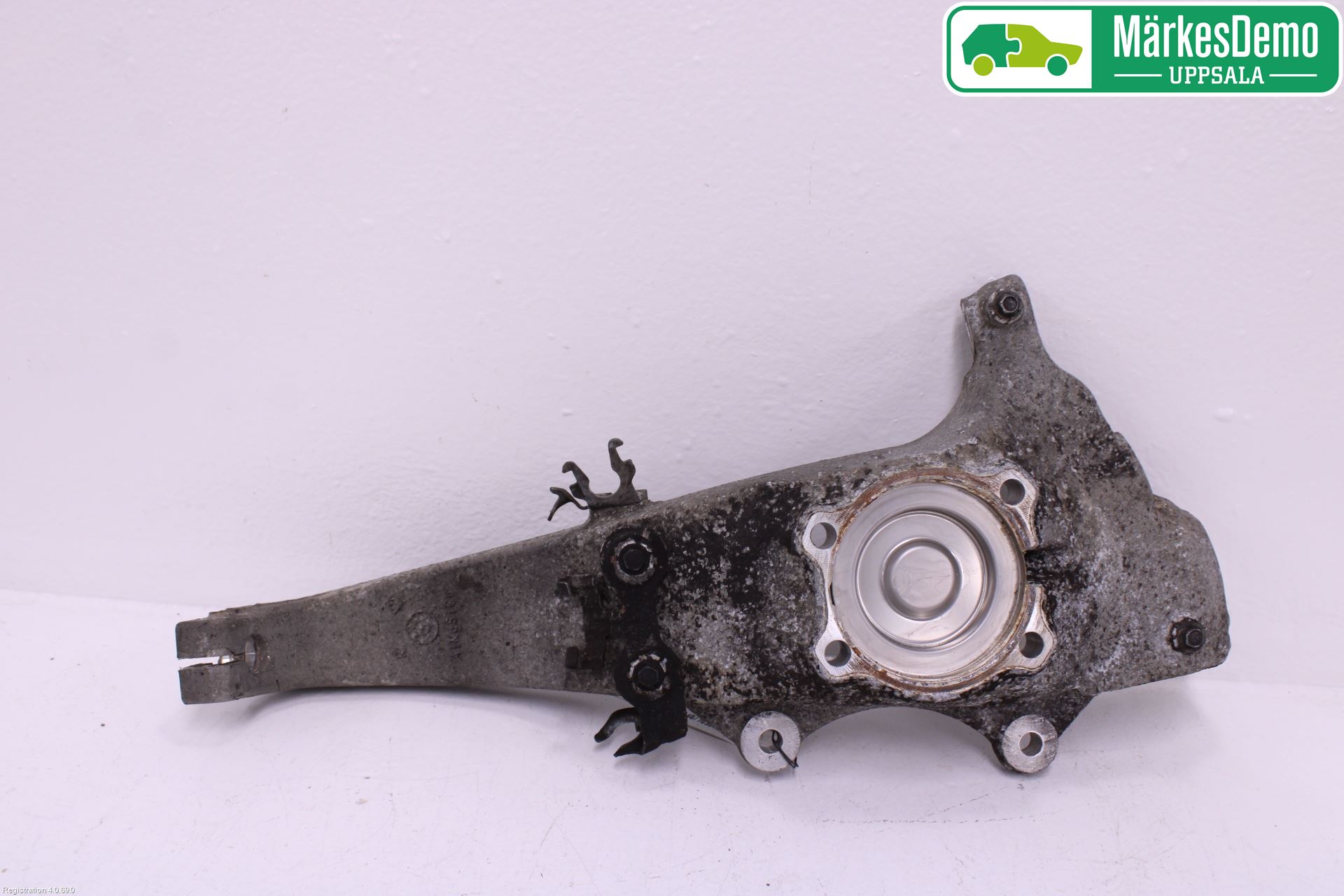 BMW 5 F10/F11/F18 09-17 Spindel Hf