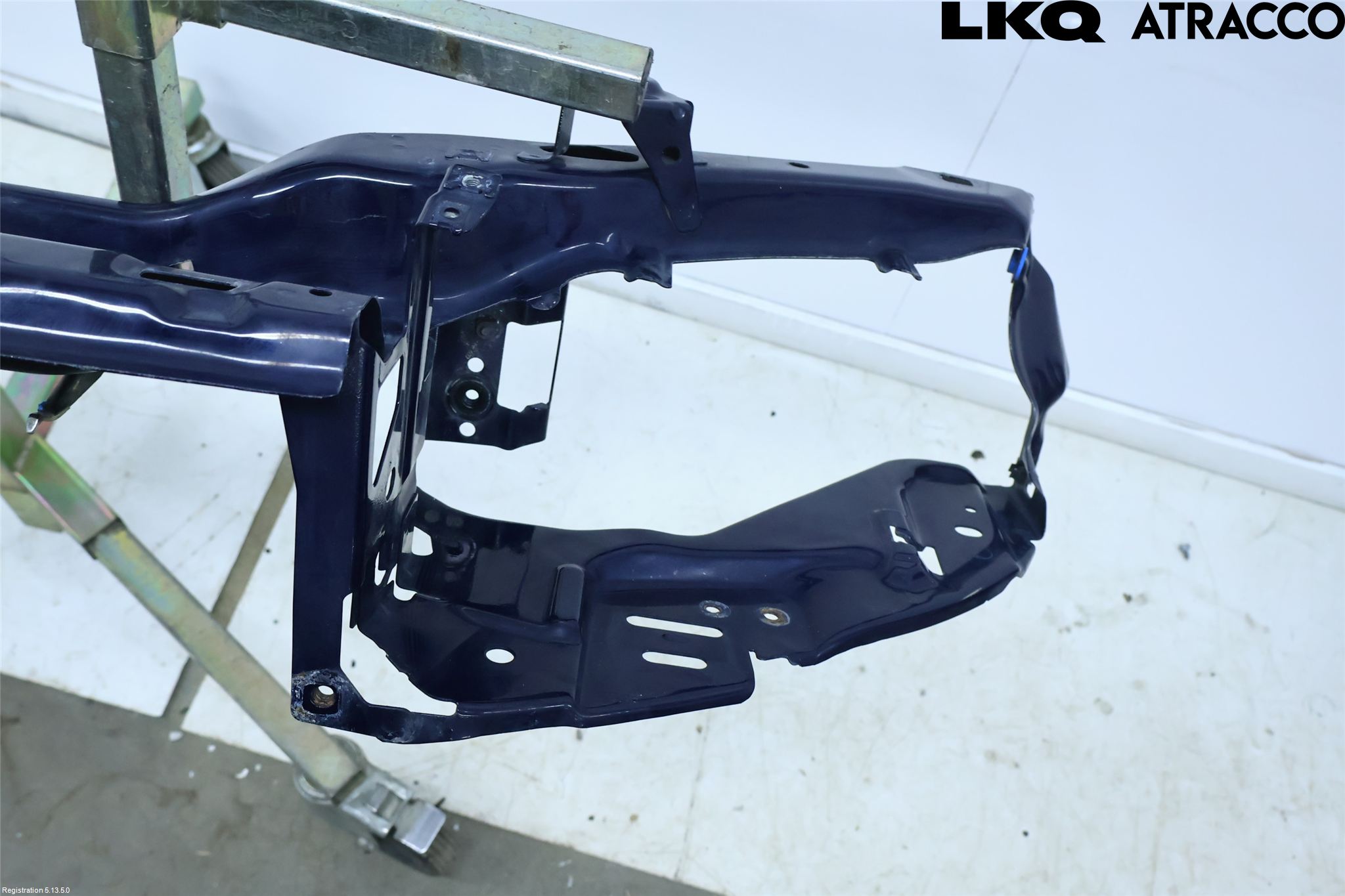 Volvo S40 04-07 Frontstykke-Boks