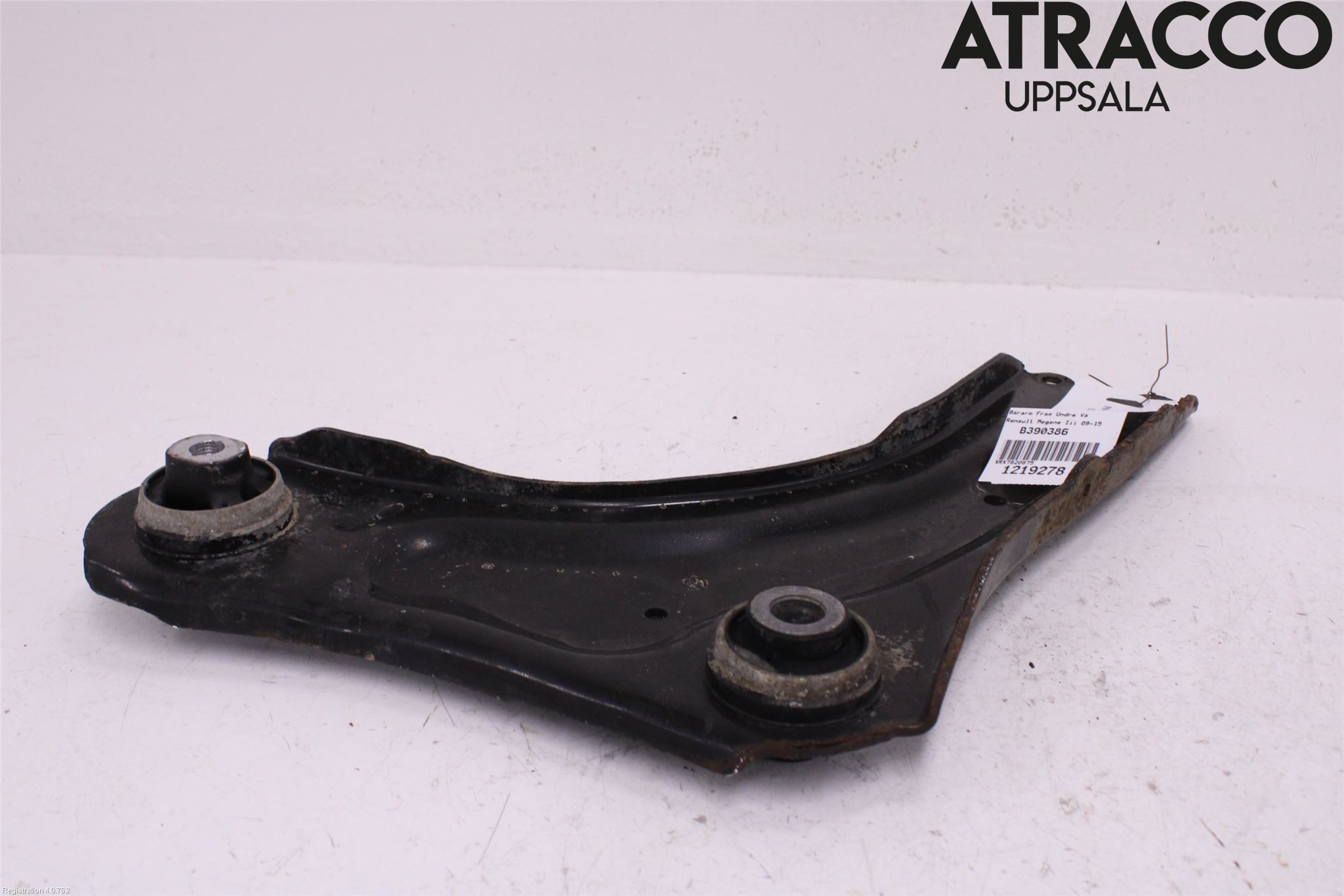 Renault MEGANE III 09-15 Bærearm Foran Venstre Nedre