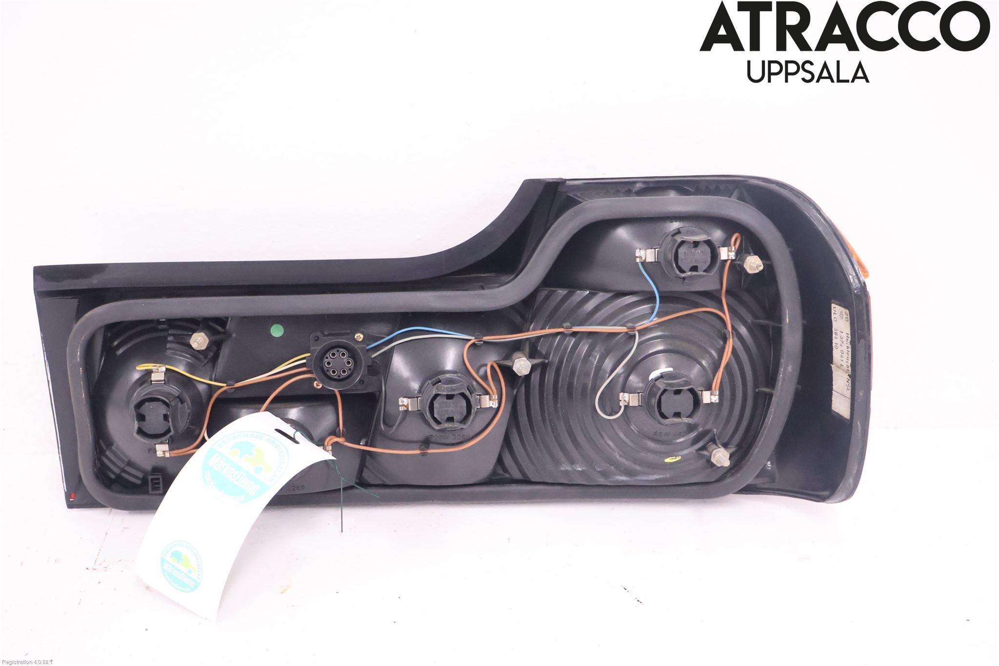 BMW 7 E32      86-94 Baklykt Venstre