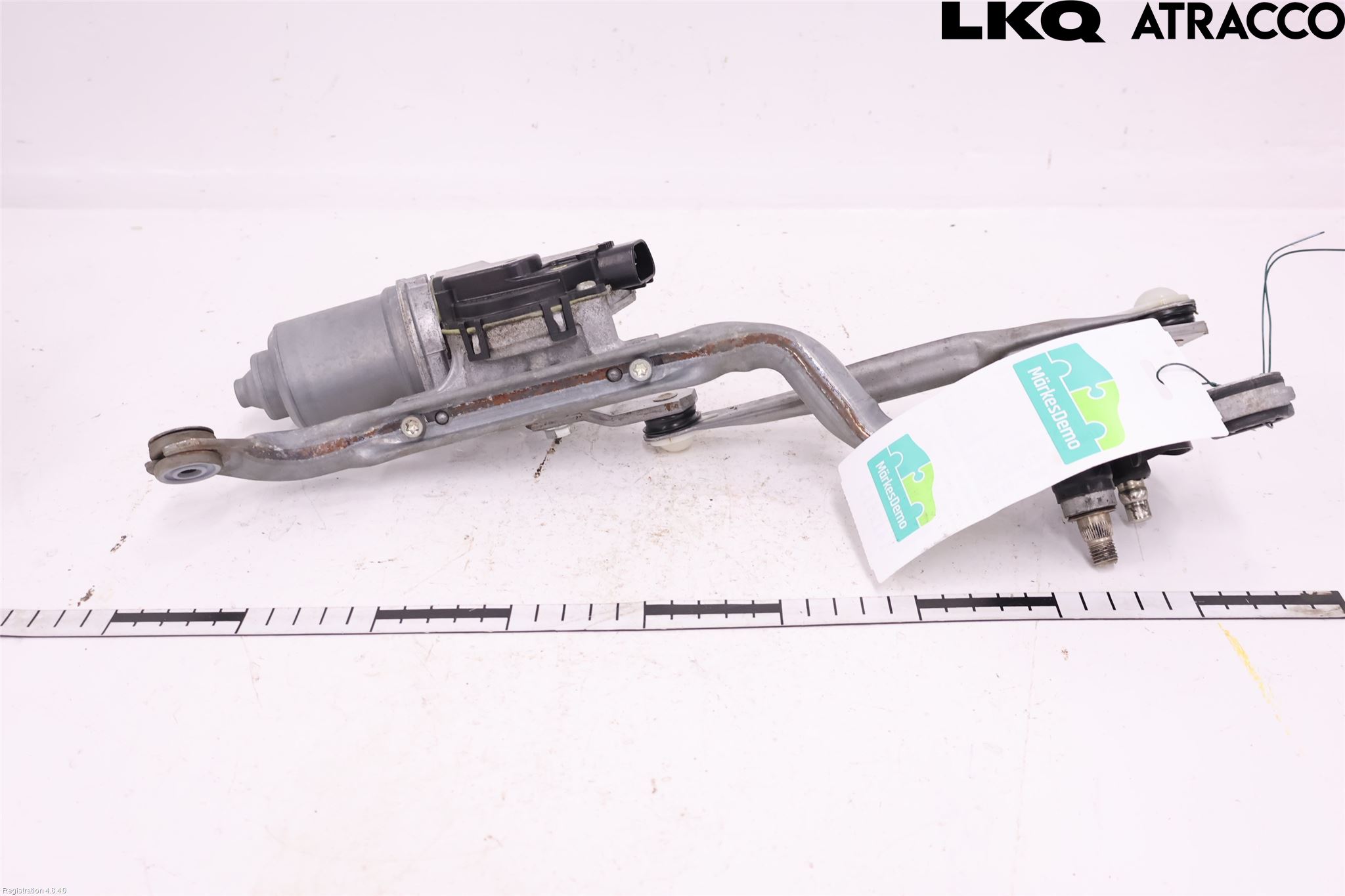Toyota VERSO-S 11-16 Viskermotor Frontrute