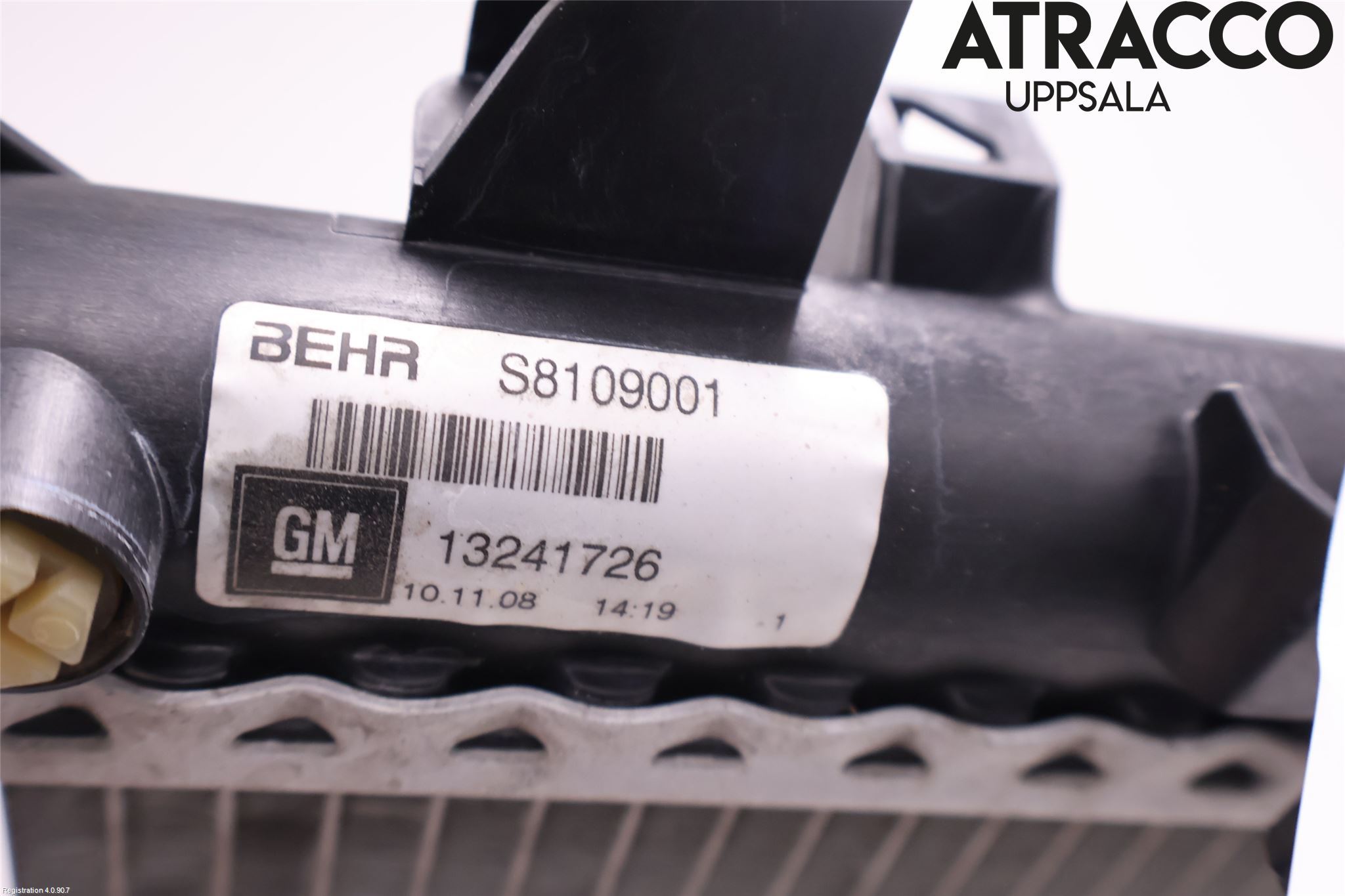 Opel INSIGNIA 09-16 Radiator Manuell