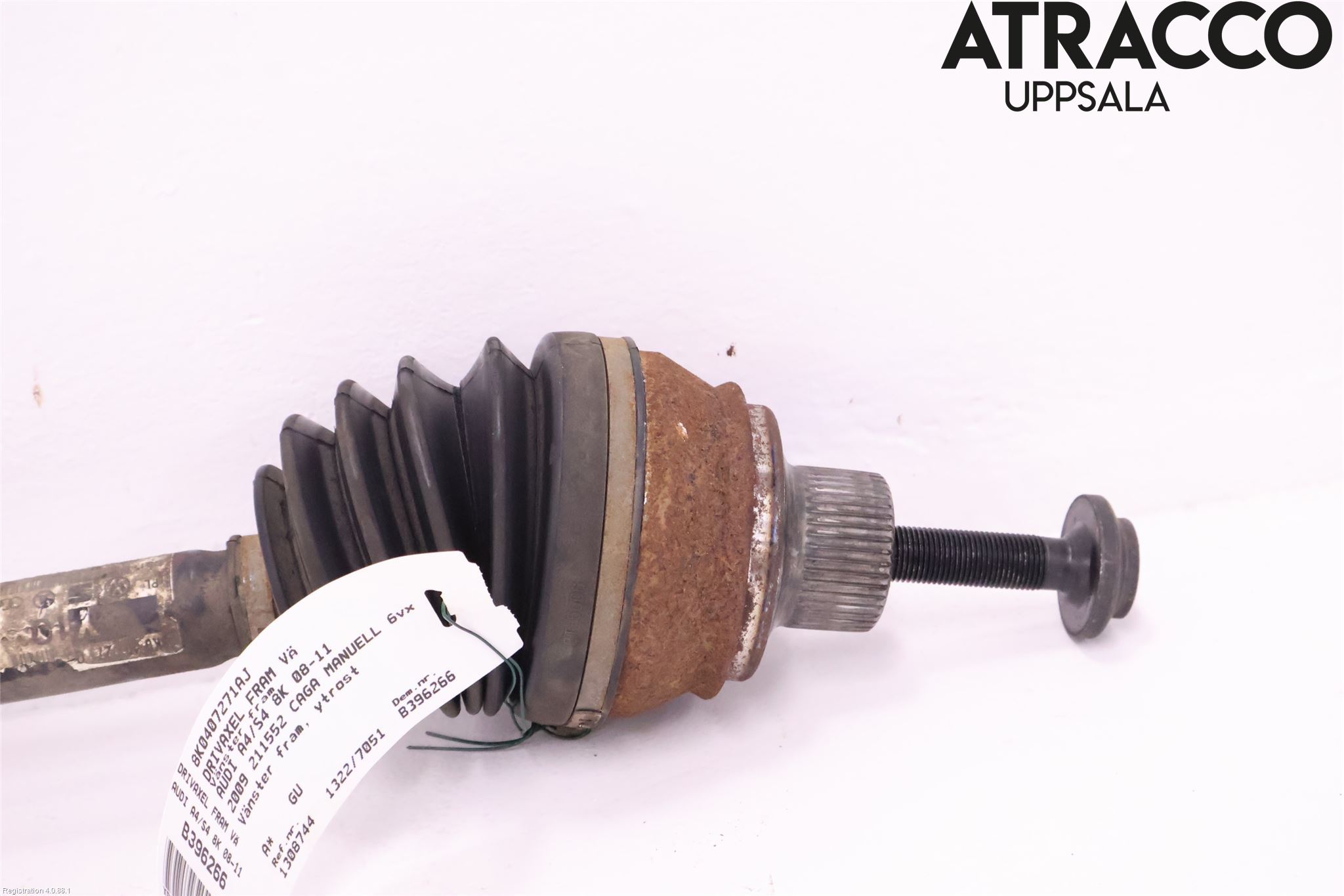 Audi A4/S4 08-11 Drivaksel Foran Kompl Venstre