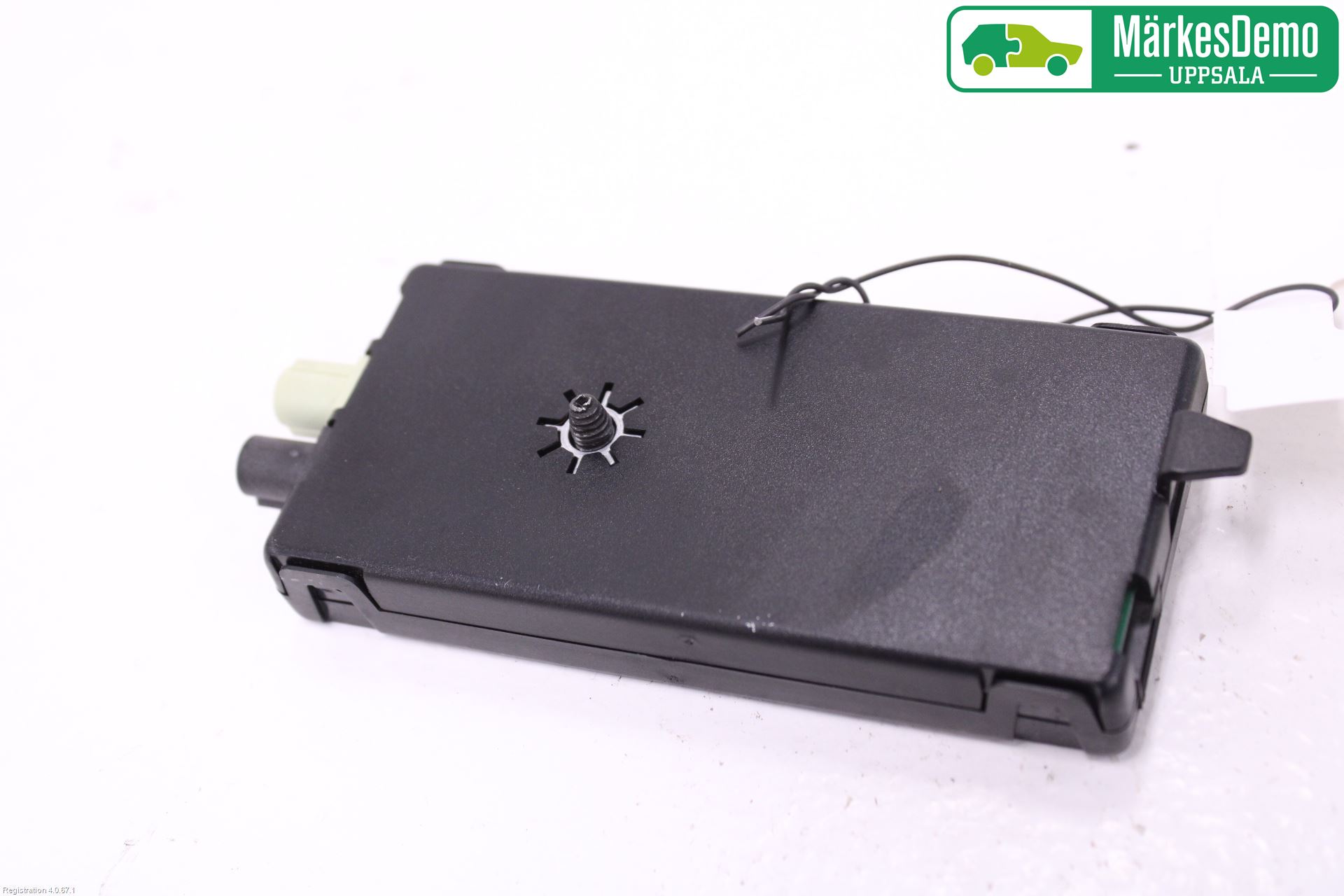 BMW 5 G30/G31/F90 17-23 Stereo Antenneforsterker