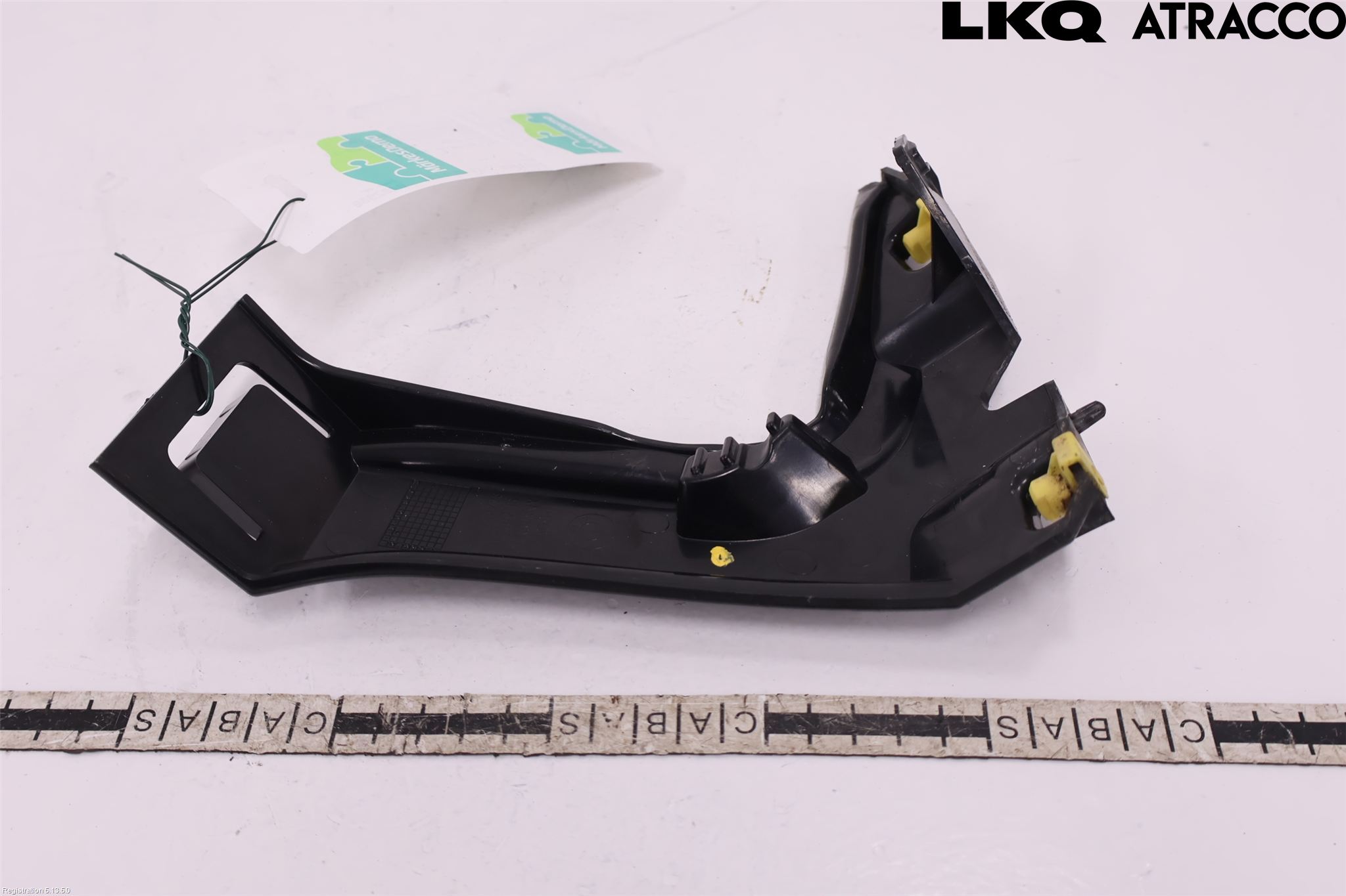 BMW 5 F10/F11/F18 09-17 Frontskjermfeste Venstre