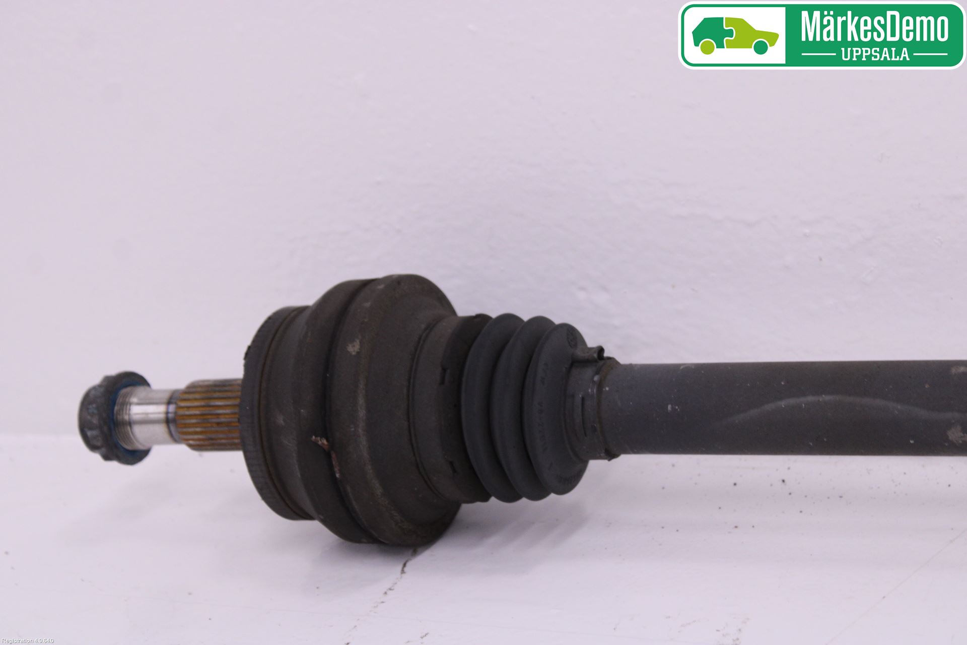 Mercedes-Benz MB CLS (C218/X218) 11-17 Drivaksel Bak Kompl Venstre