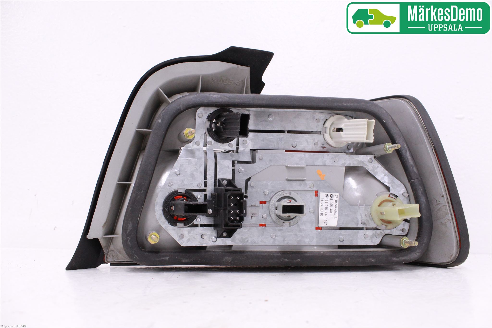 BMW 3 E36      91-00 Baklykt Venstre