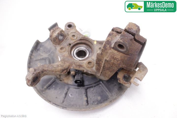 Volkswagen VW CADDY 11-15 Spindel Hf