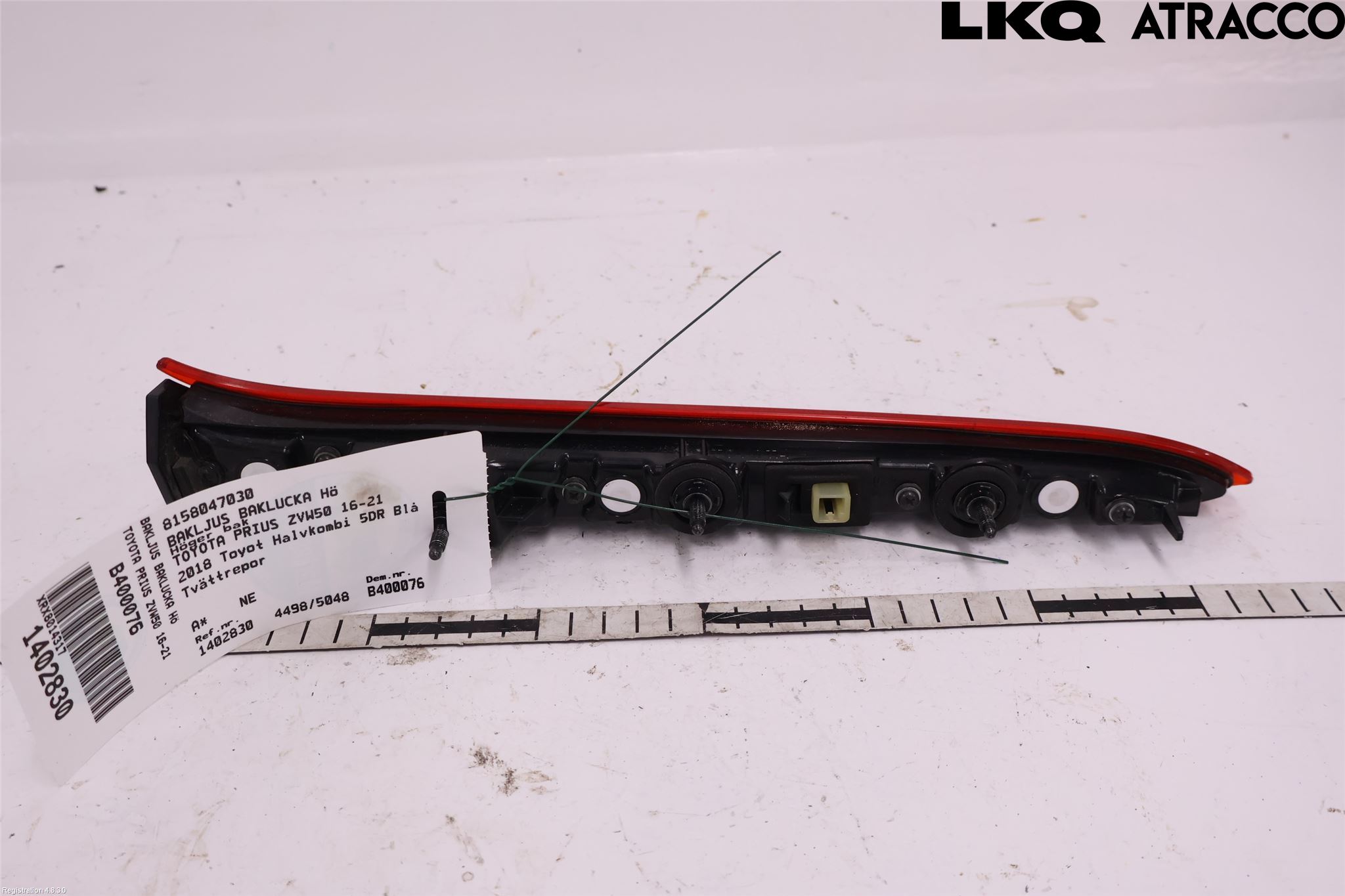 Toyota PRIUS (ZVW50) 16-21 Baklykt Høyre  På Luke(Indre)