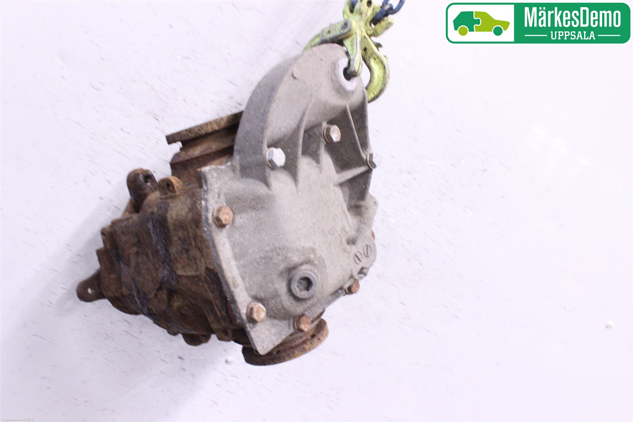 BMW 1 E87/81 5D/3D 03-11 Bakaksel Kardang Bak -Diff