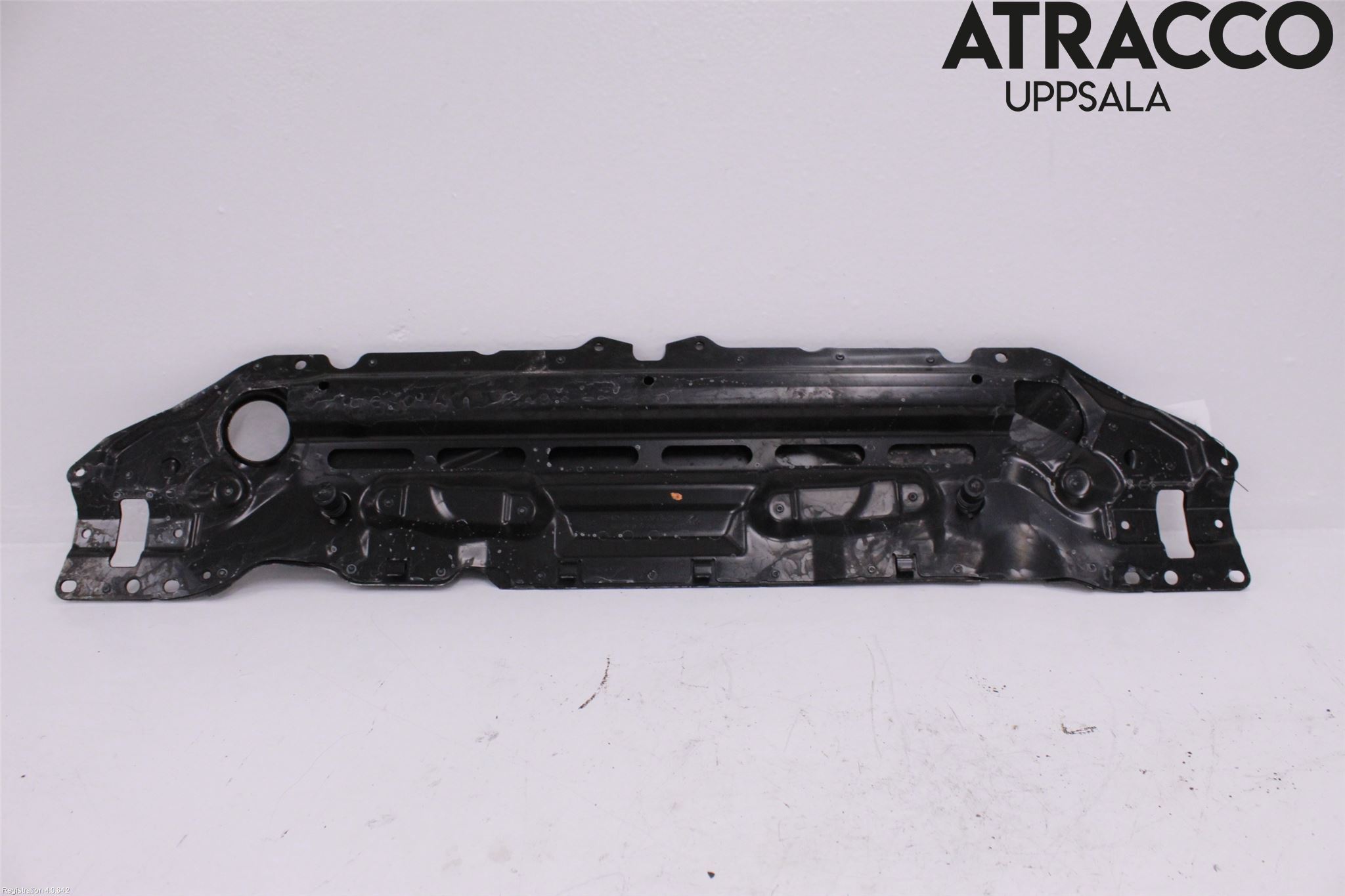 BMW 5 E60/61 Sed/Tou 02-10 Frontplate Øvre