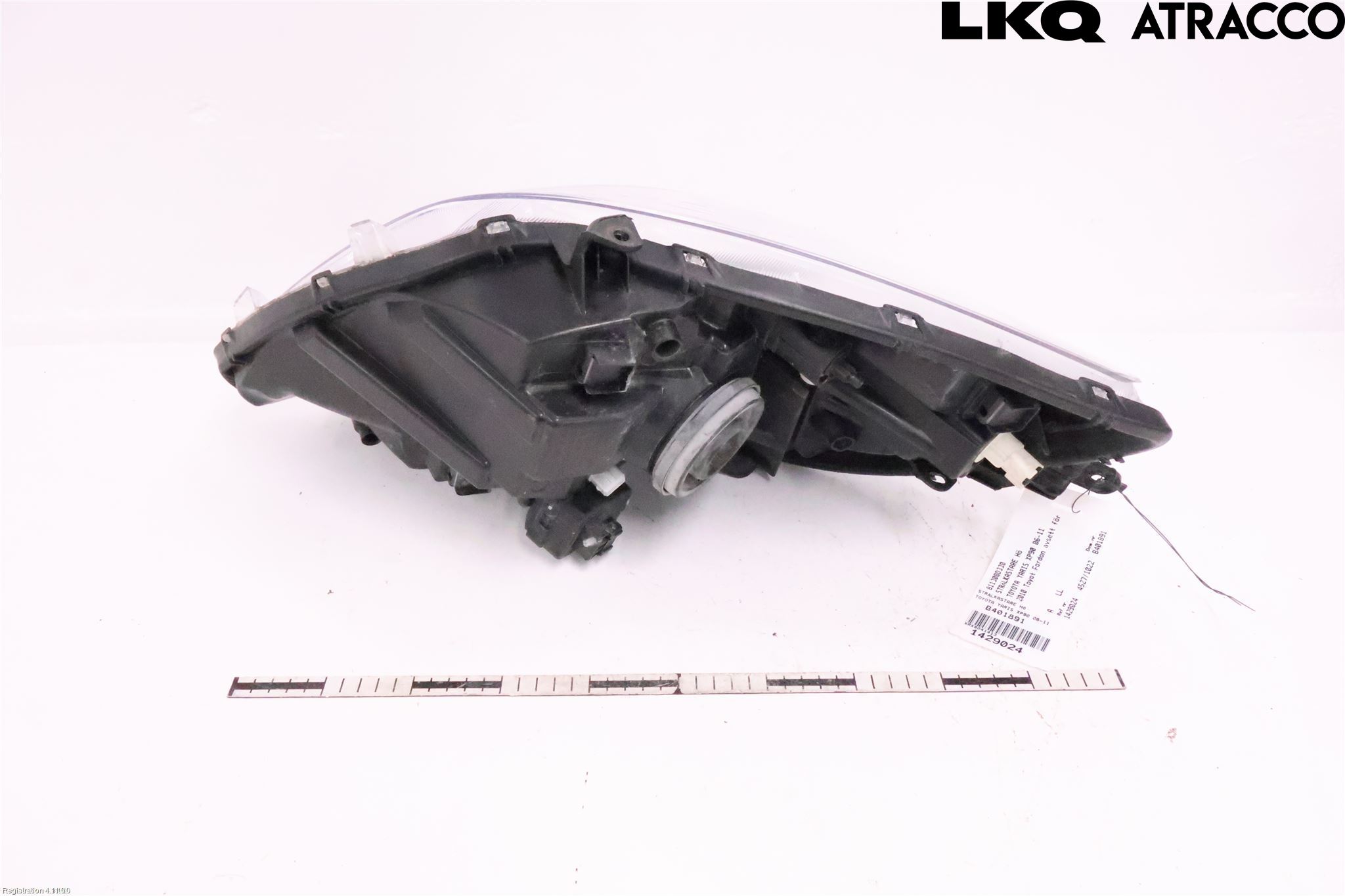 Toyota YARIS XP90 06-11 Frontlykt Høyre