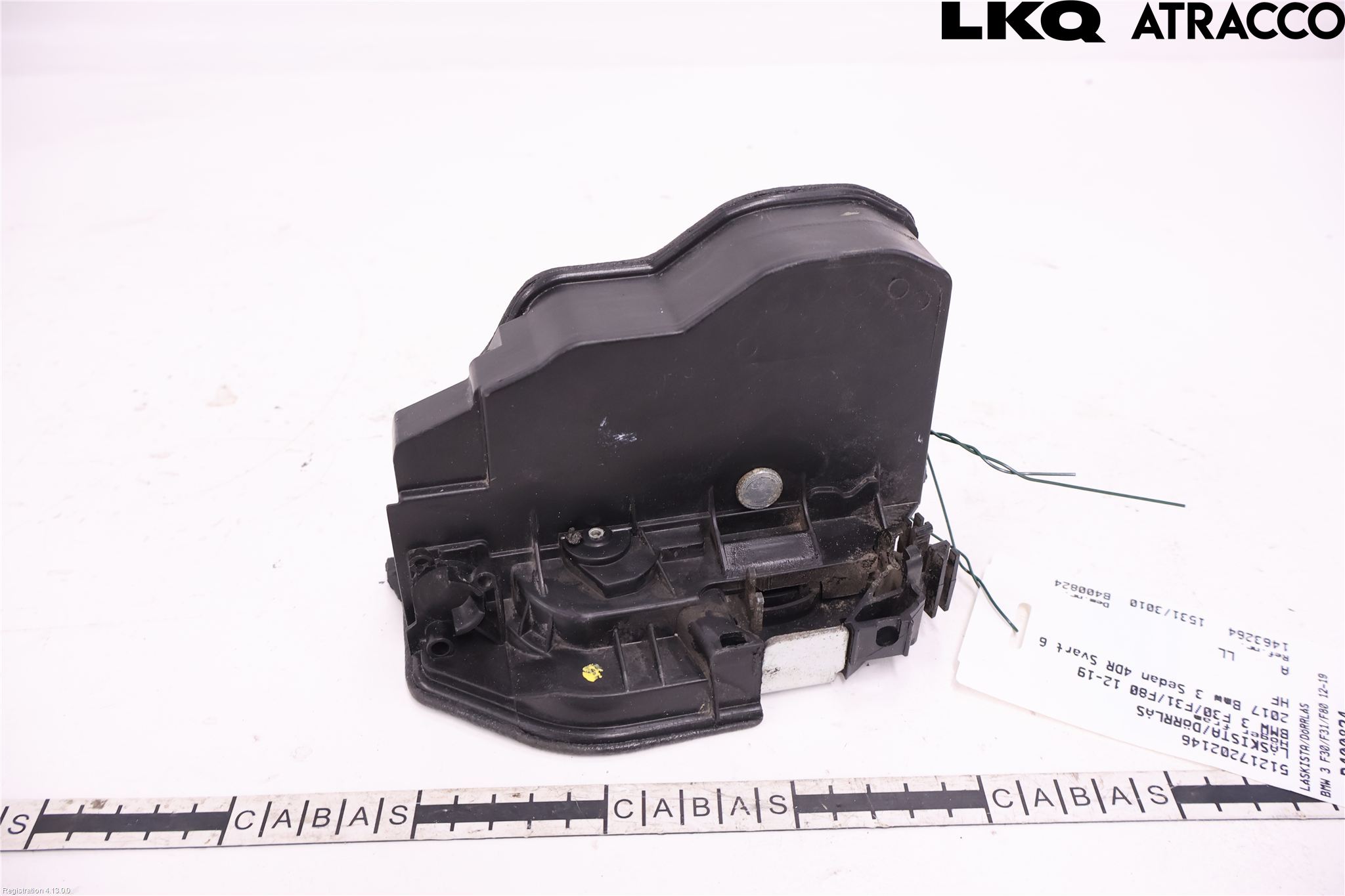 BMW 3 F30/F31/F80 12-19 Dørlås - Låsekasse