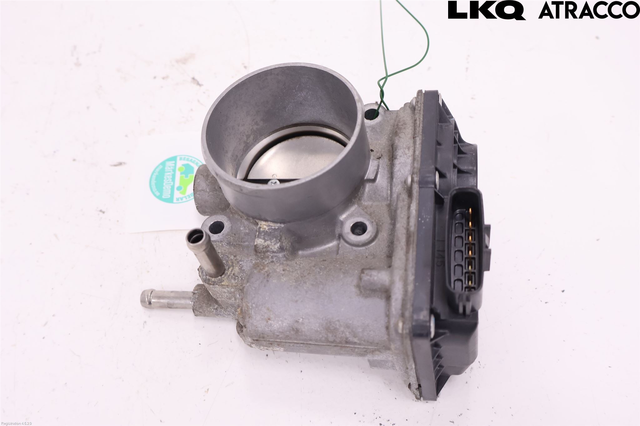 Toyota VERSO 09-18 Inns Spjeldhus