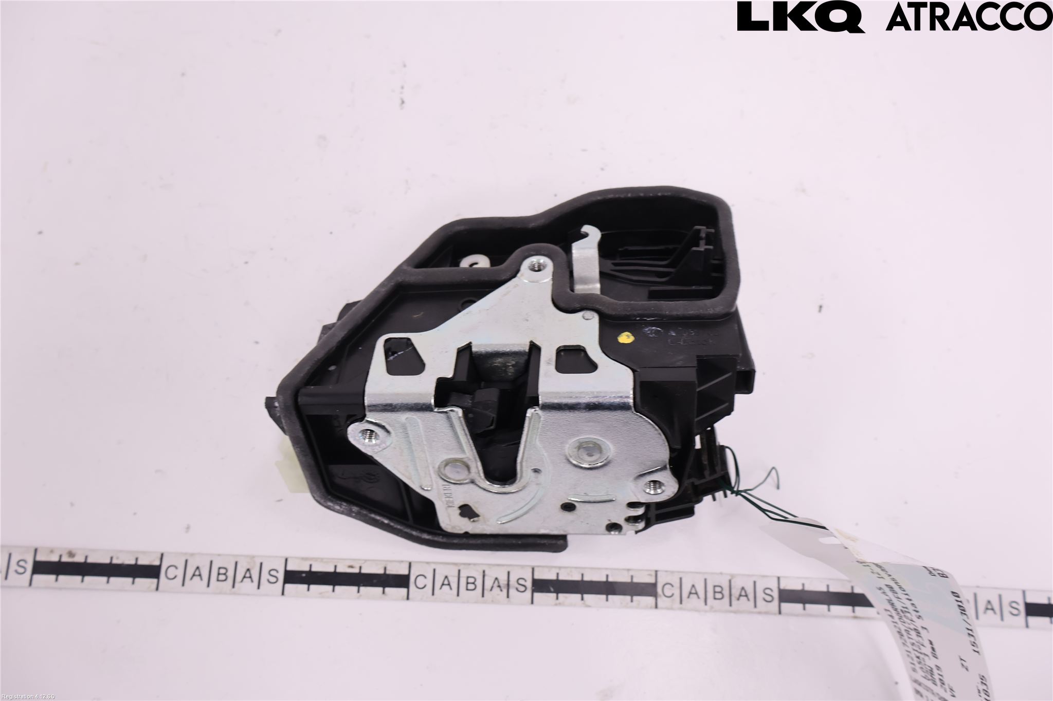 BMW 3 F30/F31/F80 12-19 Dørlås - Låsekasse