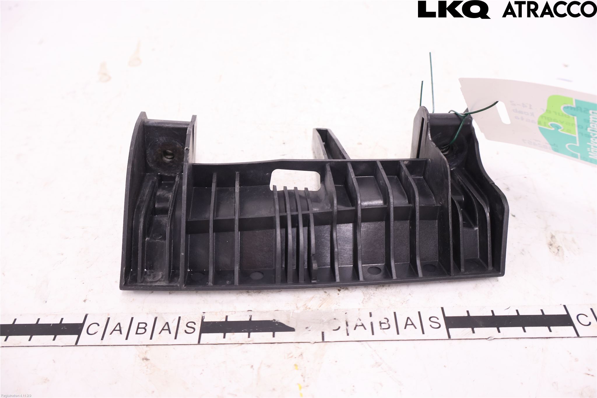 BMW 2 F45 Active Tourer 14-21 Frontlykt Holder-Feste