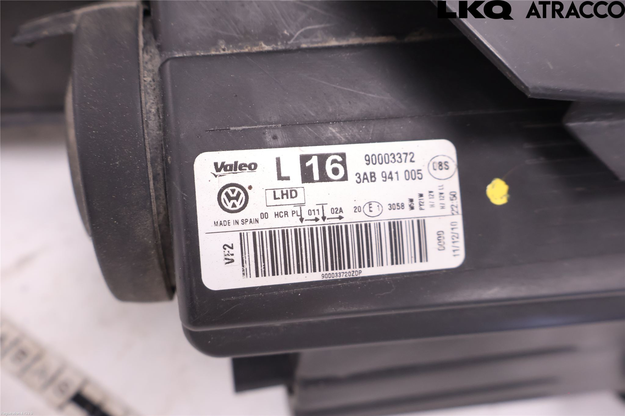 Volkswagen VW PASSAT 11-14 Frontlykt Venstre