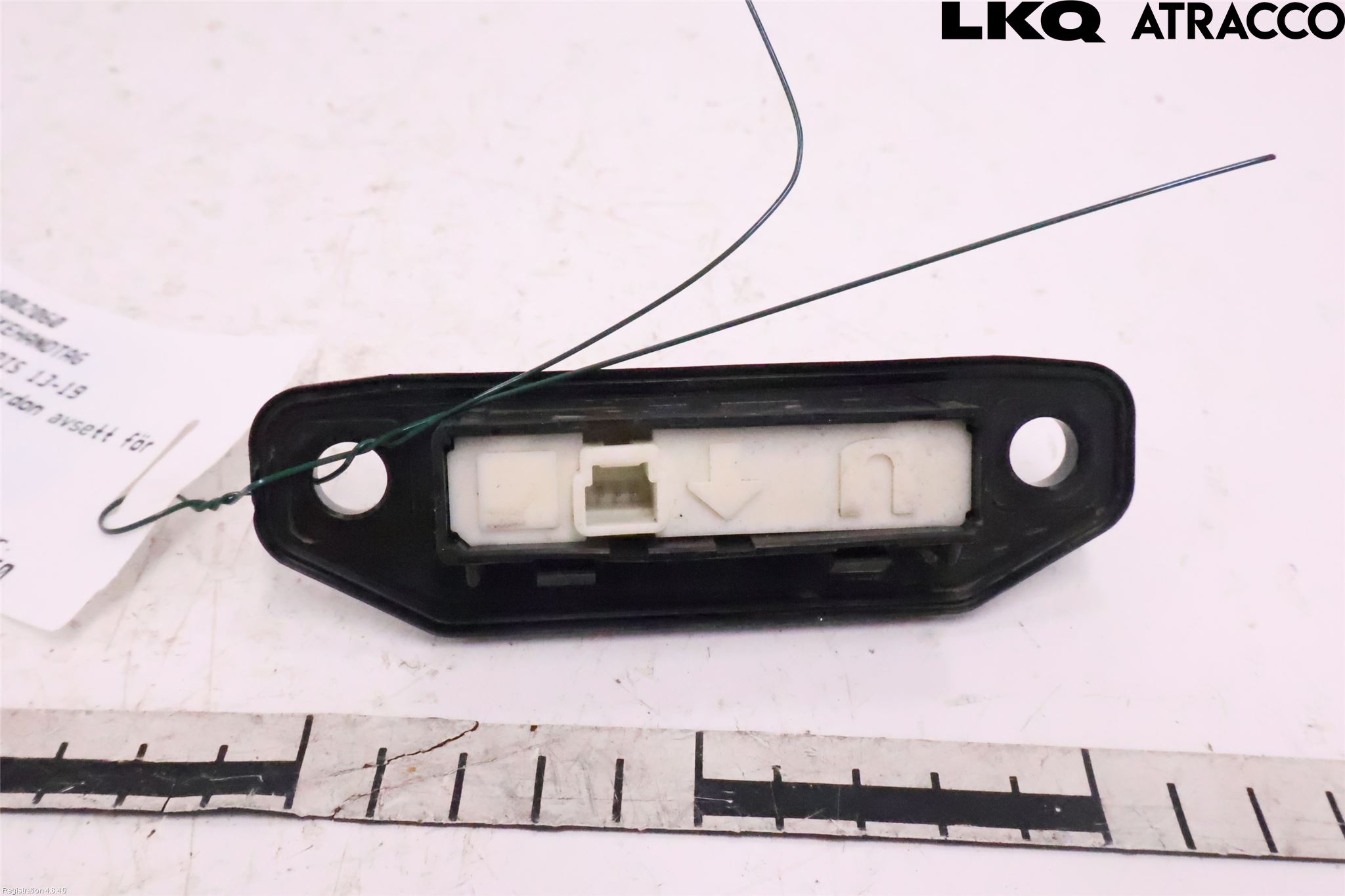 Toyota AURIS 13-19 Bakluke Handtak Ytre