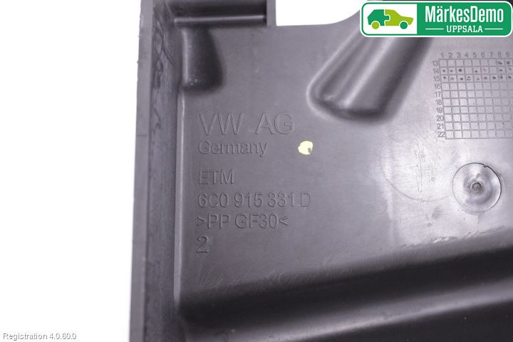 Skoda FABIA 15-21 Batterikasse - Feste - Holder