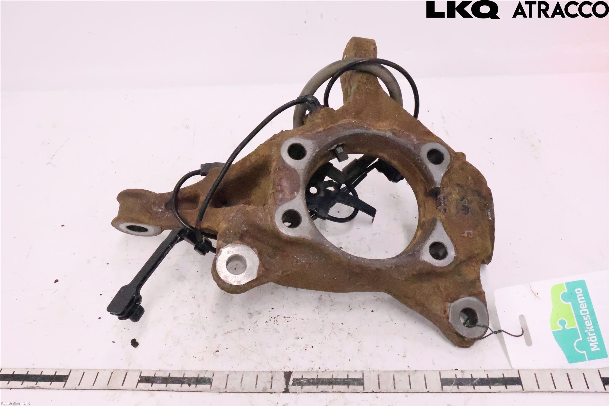 Toyota CAMRY 19-24 Spindel Vf