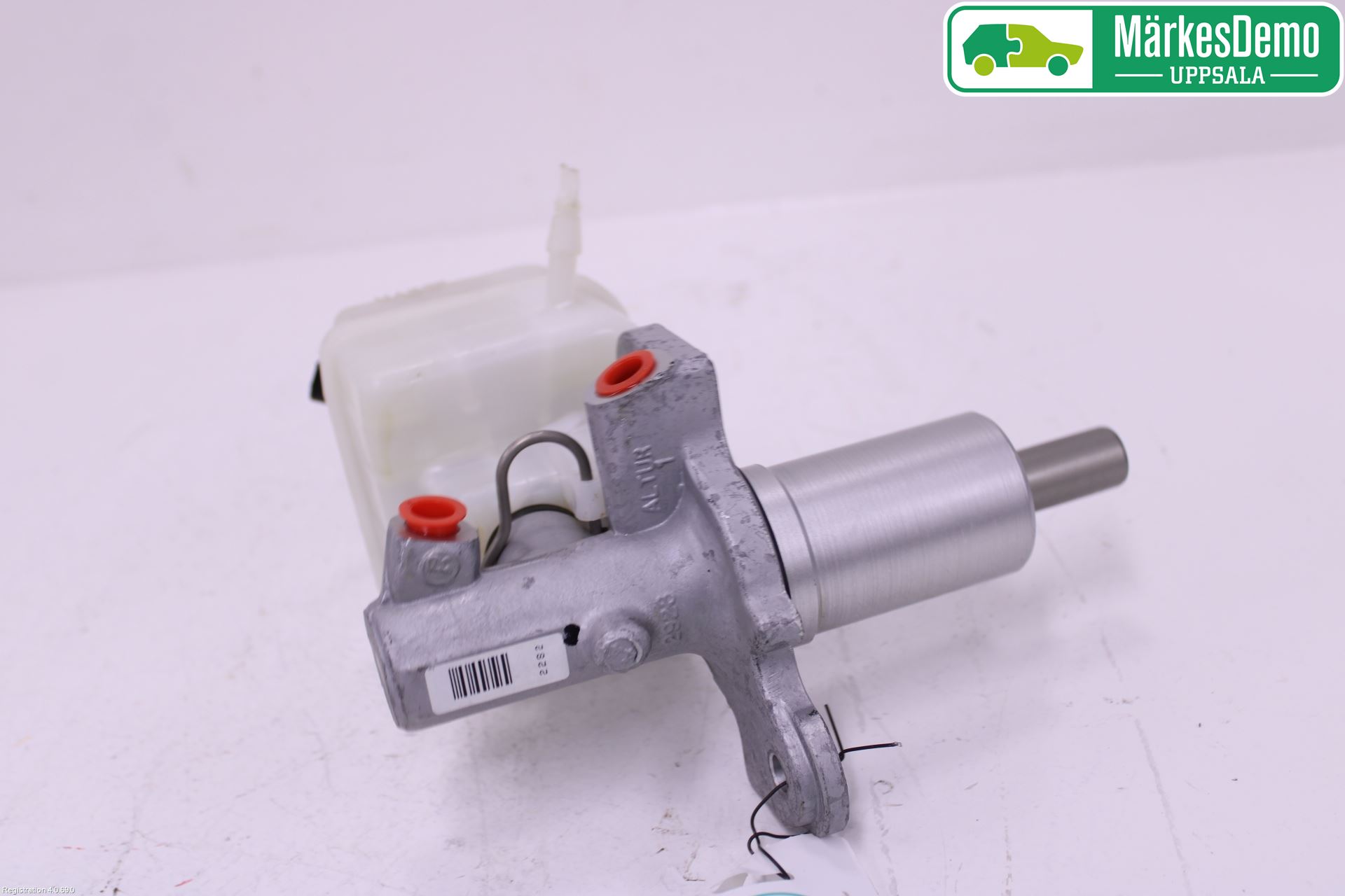 BMW 5 F10/F11/F18 09-17 Brems Hovedsylinder
