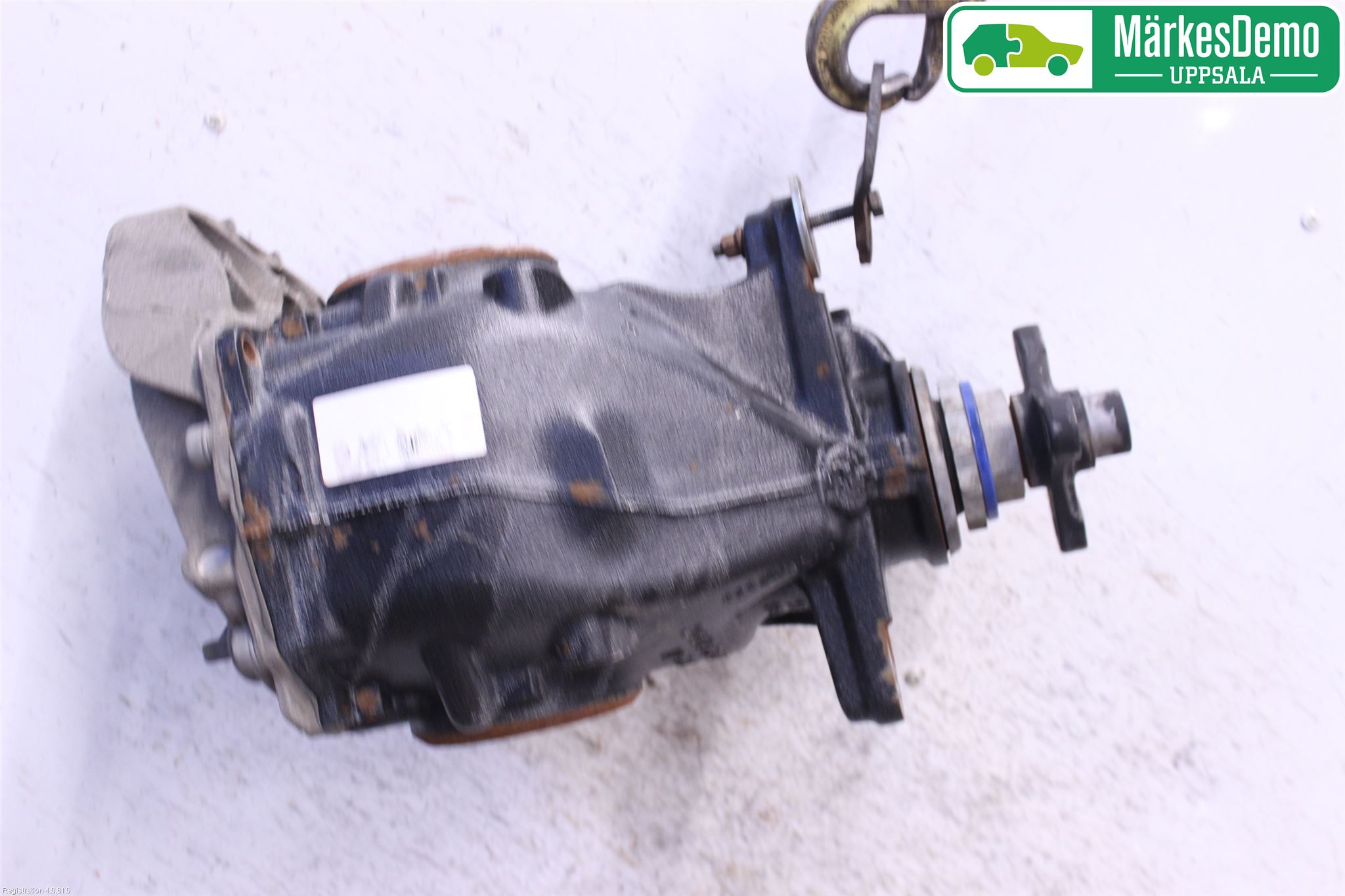 BMW 3 F30/F31/F80 12-19 Bakaksel Kardang Bak -Diff