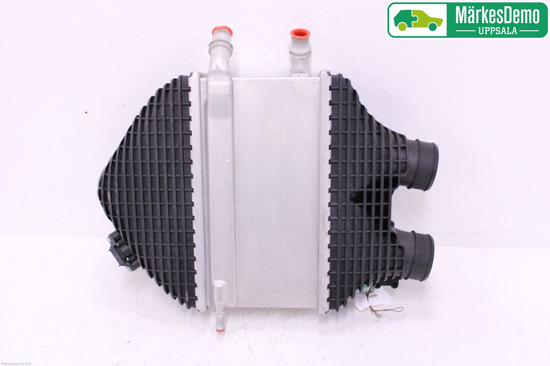 BMW 4 F32/F33/F82/F83 13-20 Intercooler Radiator