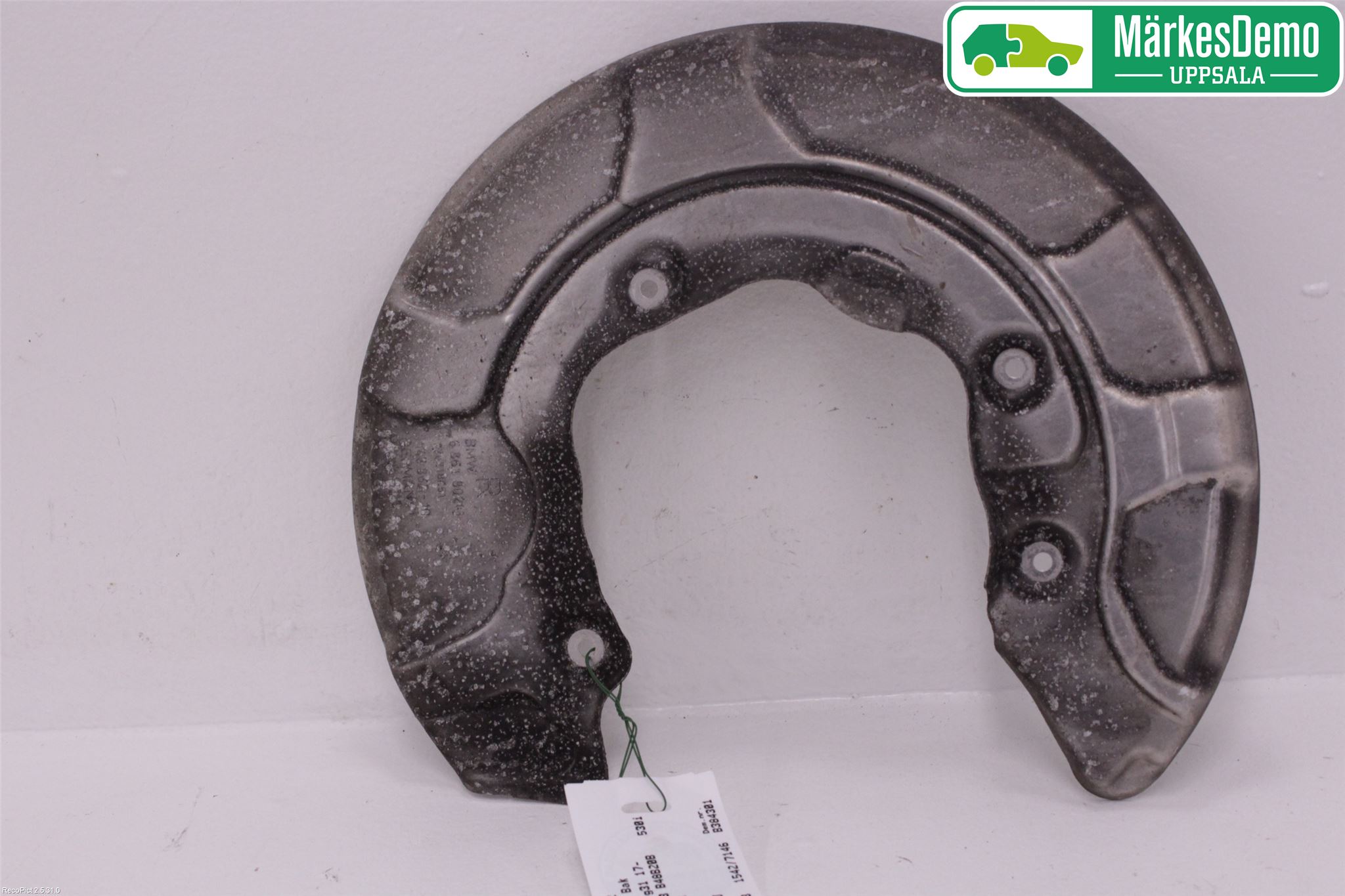 BMW 5 G30/G31/F90 17-23 Bremseskjold Bak