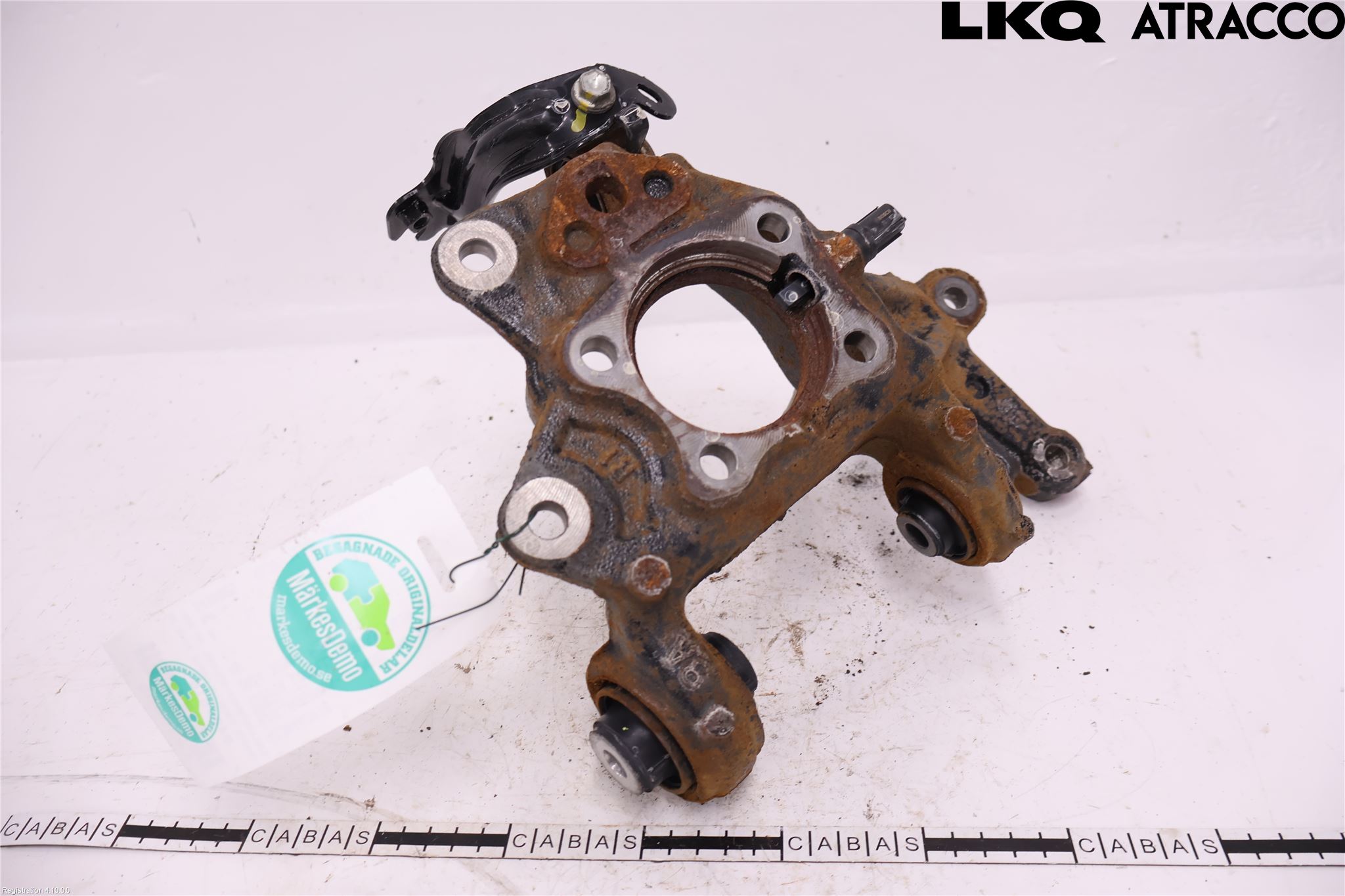 Toyota COROLLA CROSS XG10 22- Spindel Hb