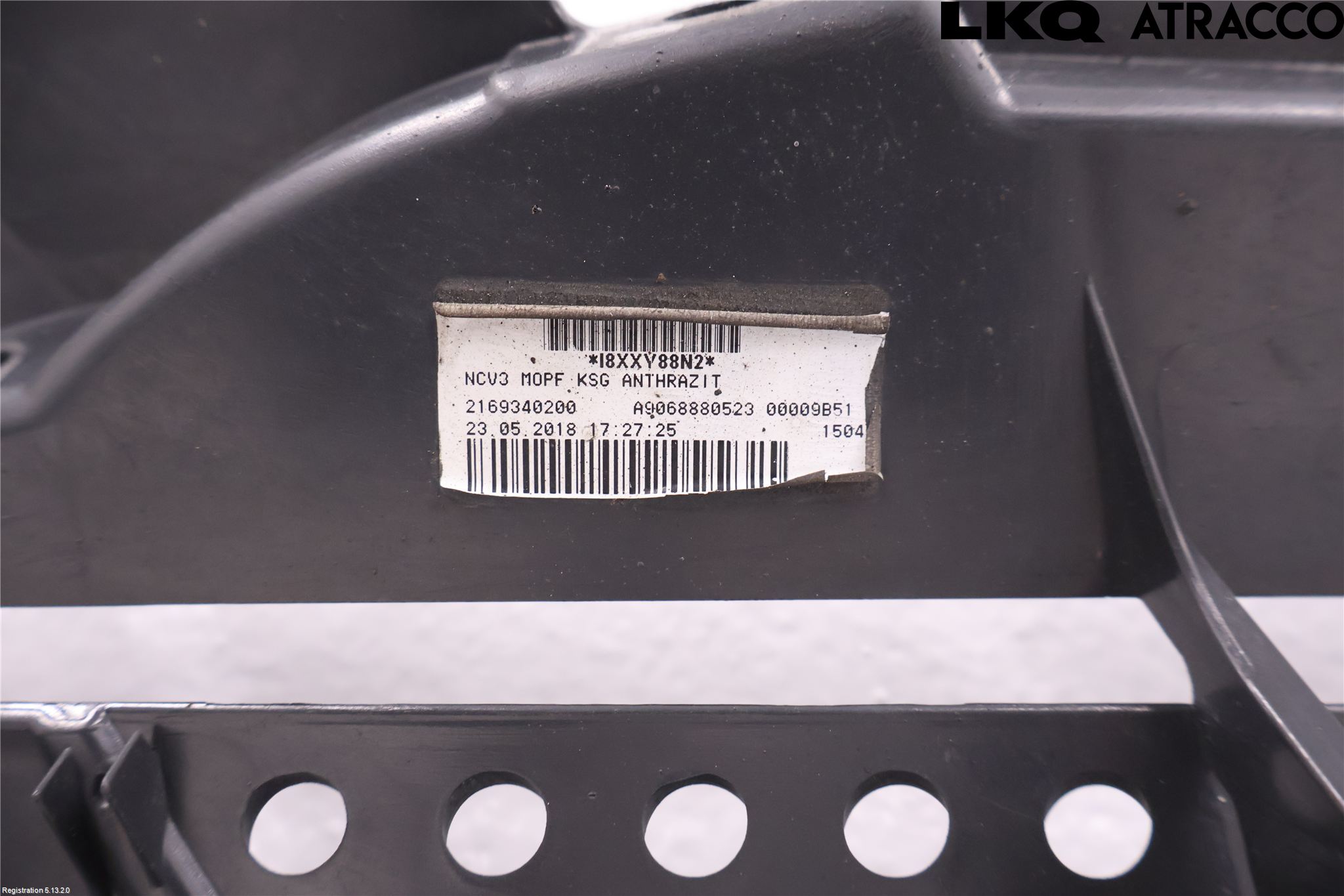 Mercedes-Benz MB SPRINTER (W906) 06-18 Grill Komplett