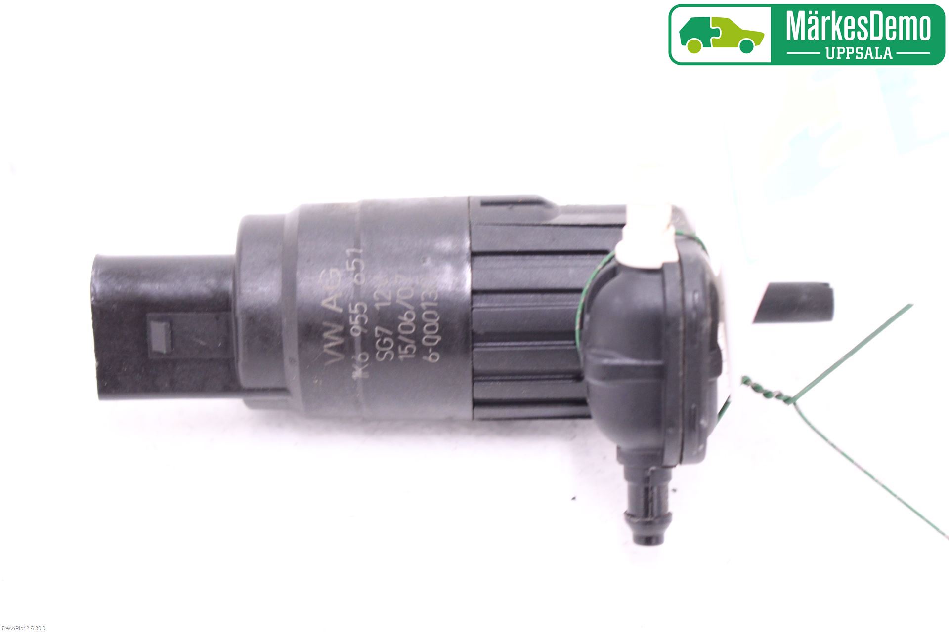Volkswagen VW GOLF V 04-09 Spylerpumpe Frontrute
