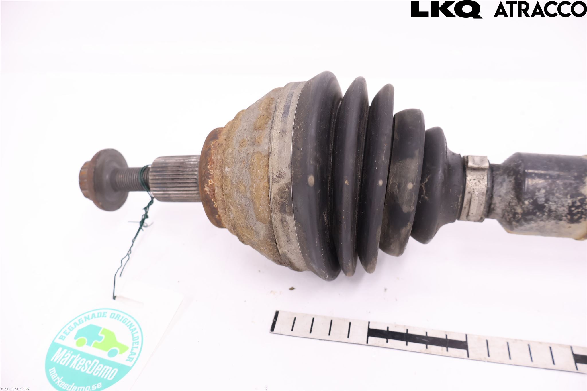 Volkswagen VW PASSAT 15-19 Drivaksel Foran Kompl Høyre