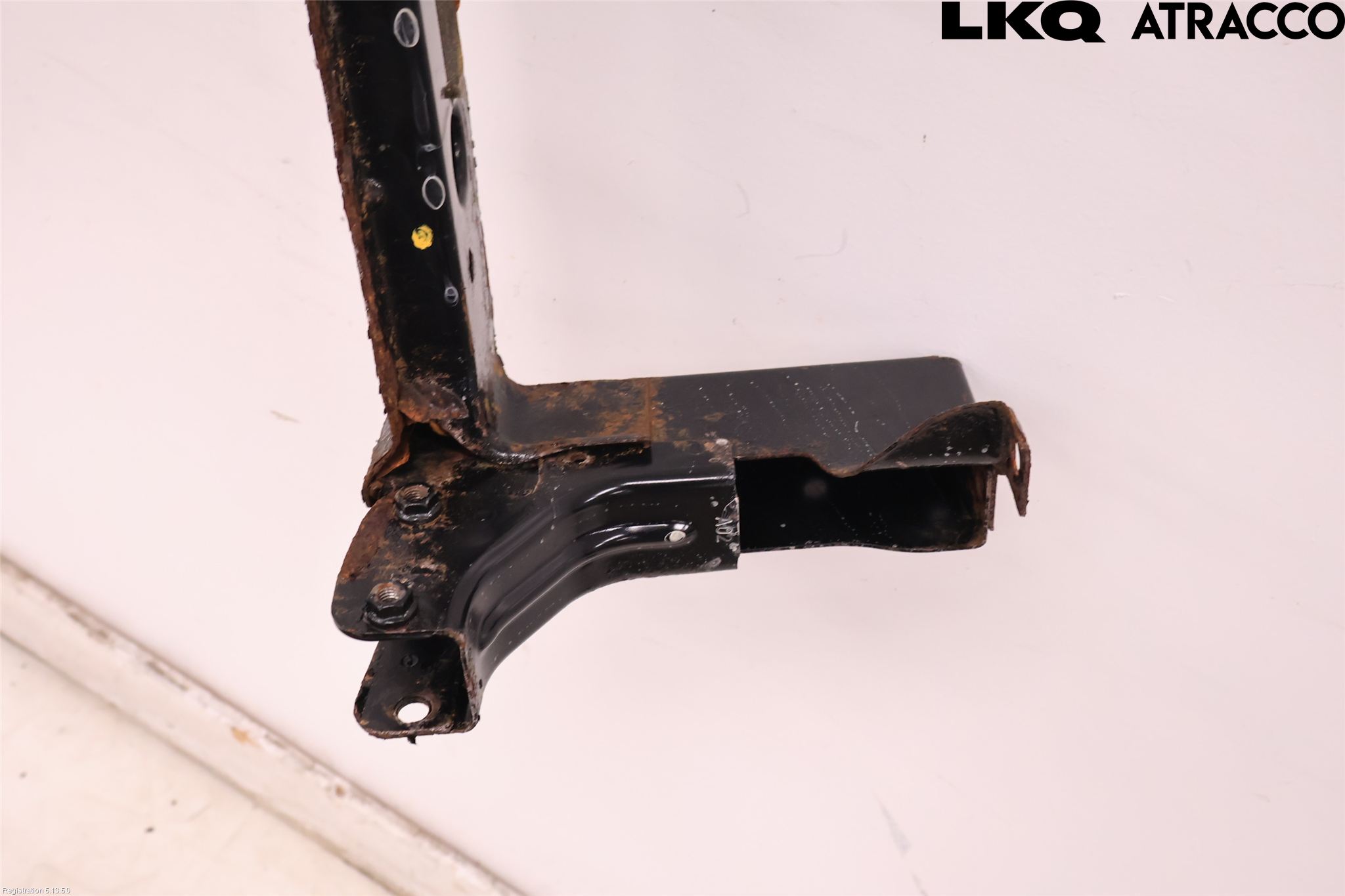 Ford KUGA 13-16 Radiator Feste - Ramme - Bjelk