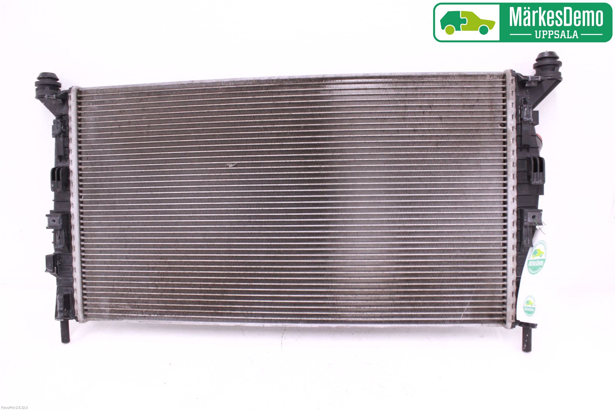 Volvo V50 08-12 Radiator Manuell