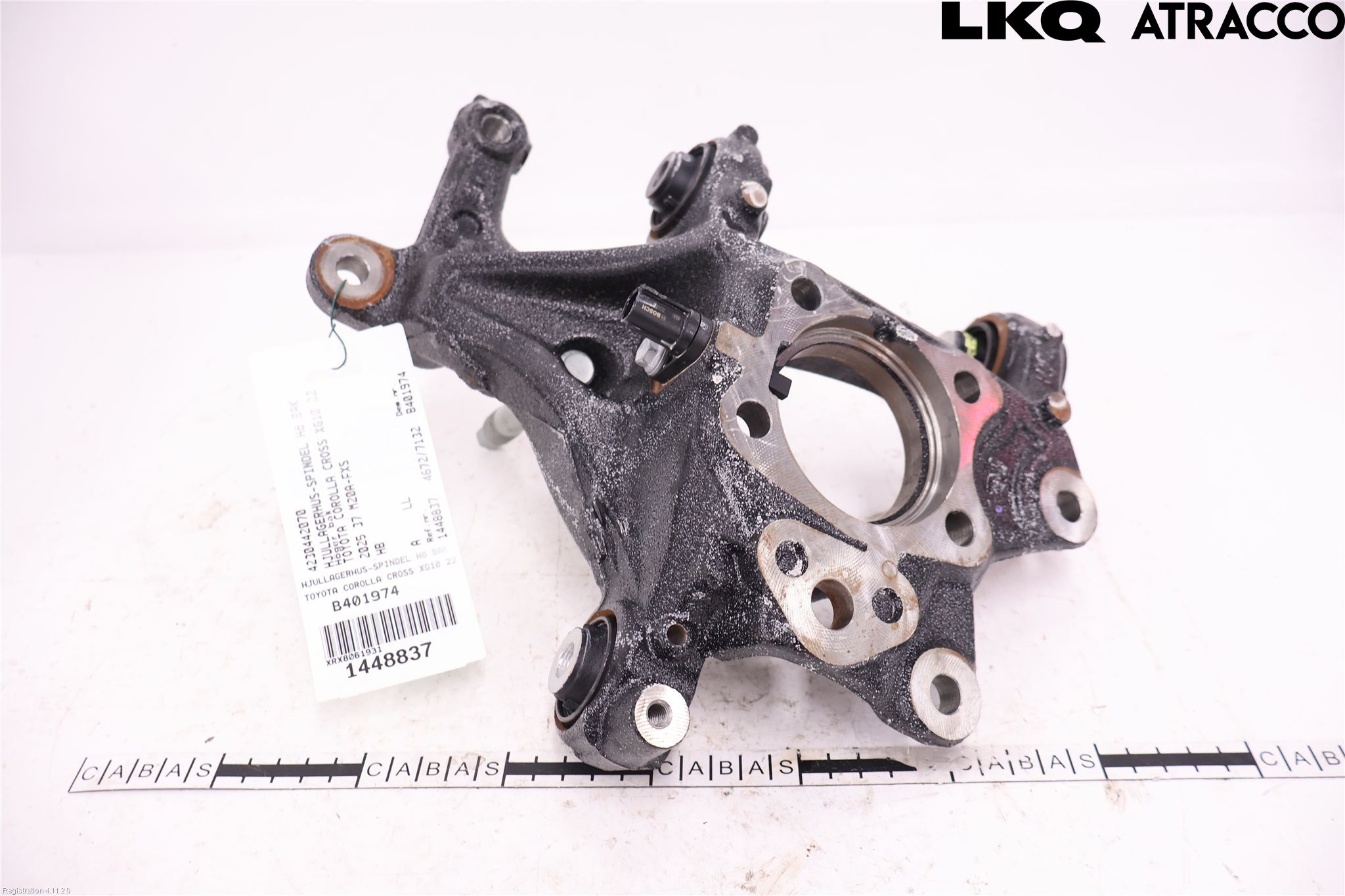 Toyota COROLLA CROSS XG10 22- Spindel Hb