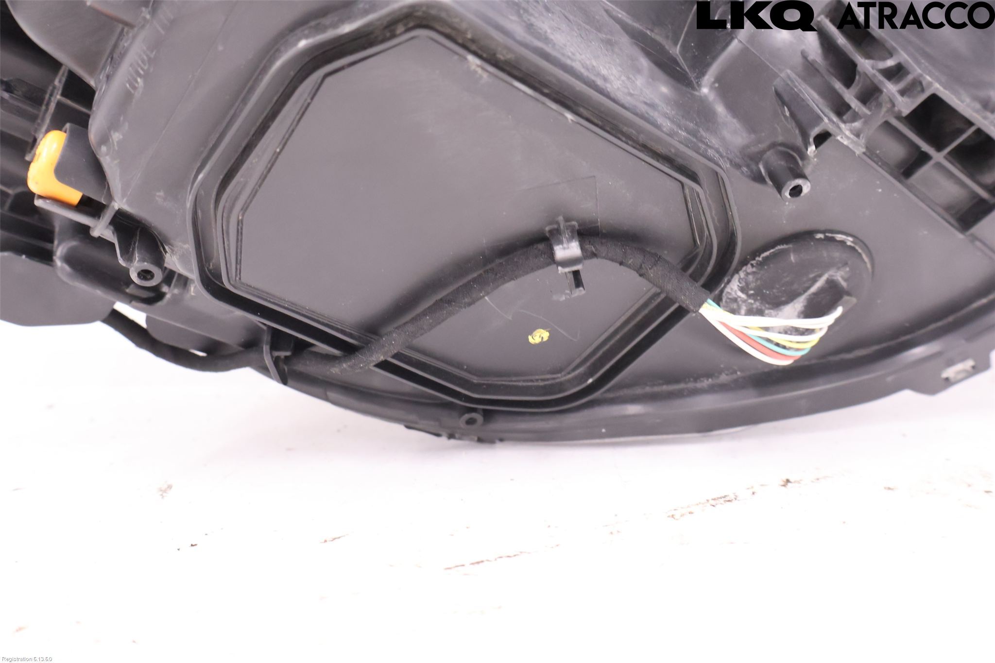 Toyota AURIS 13-19 Frontlykt Venstre