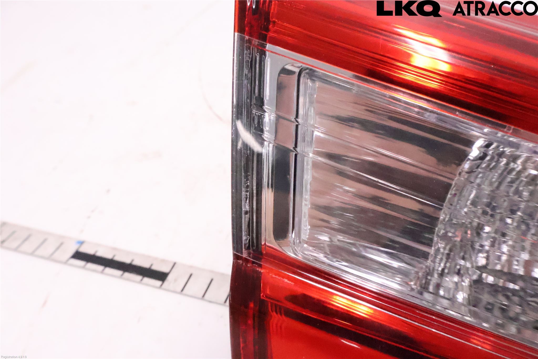 Toyota YARIS XP130 15-20 Baklykt Venstre  På Luke(Indre