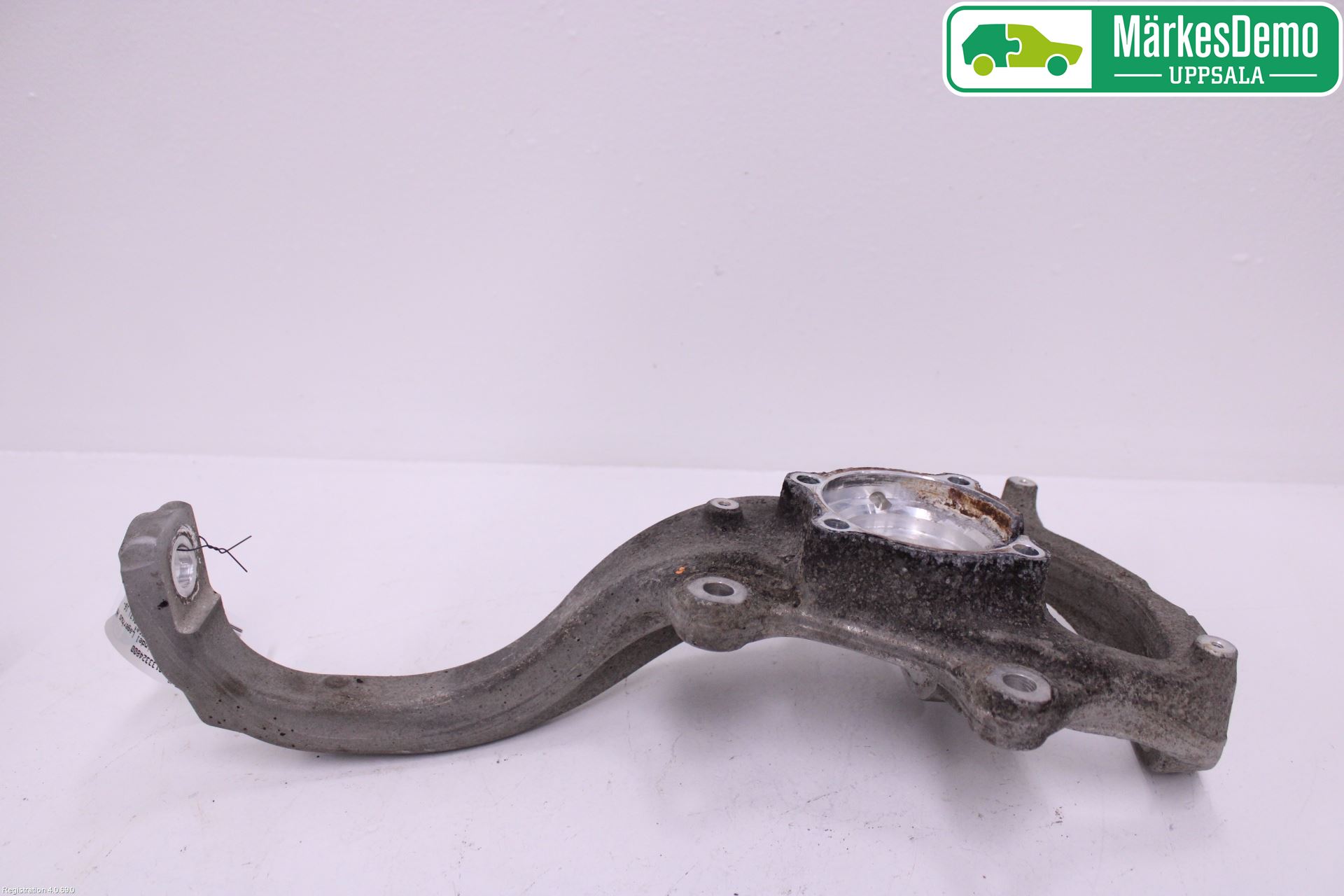 Mercedes-Benz MB E-KLASS (W213) 16-23 Spindel Hf