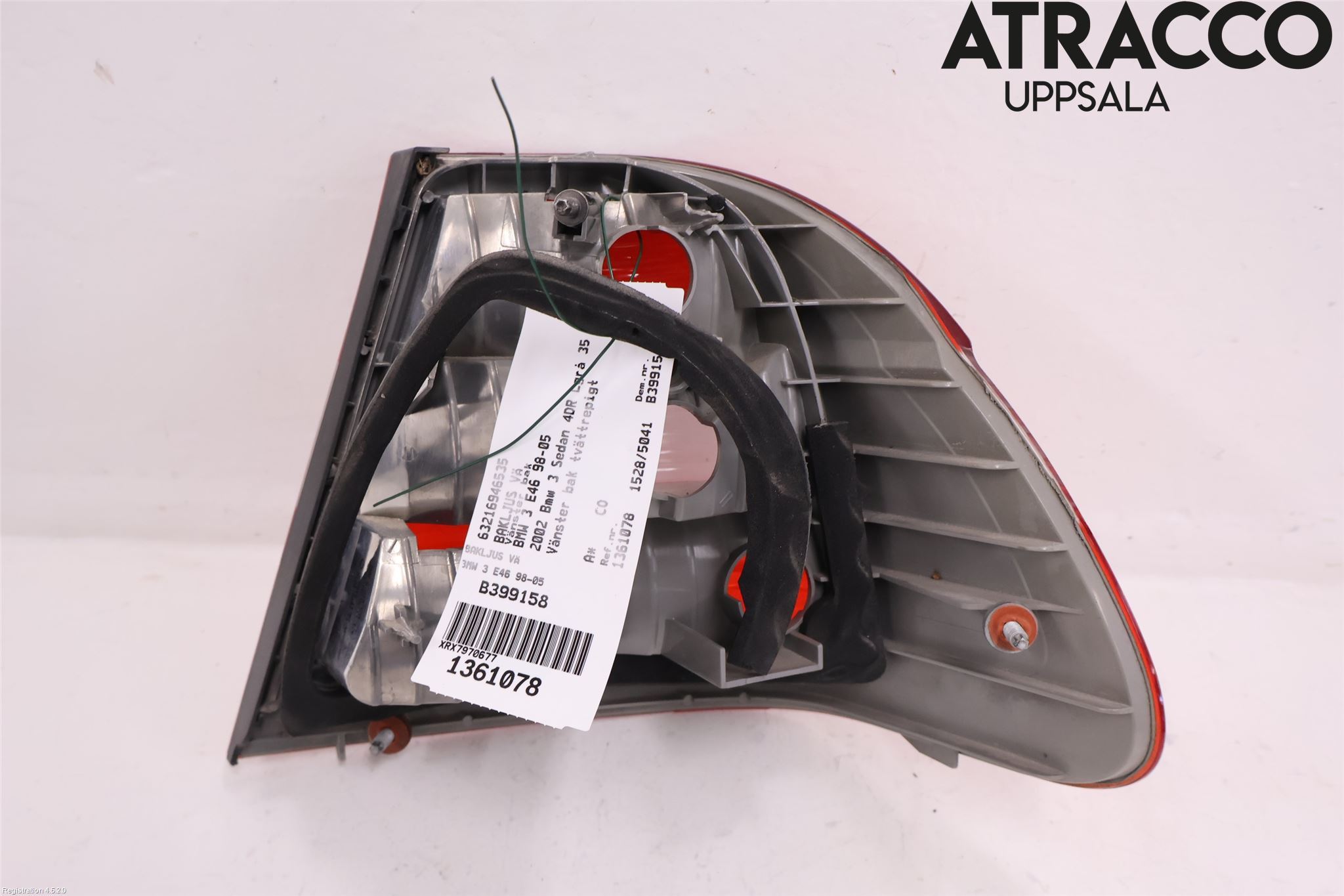 BMW 3 E46      98-05 Baklykt Venstre