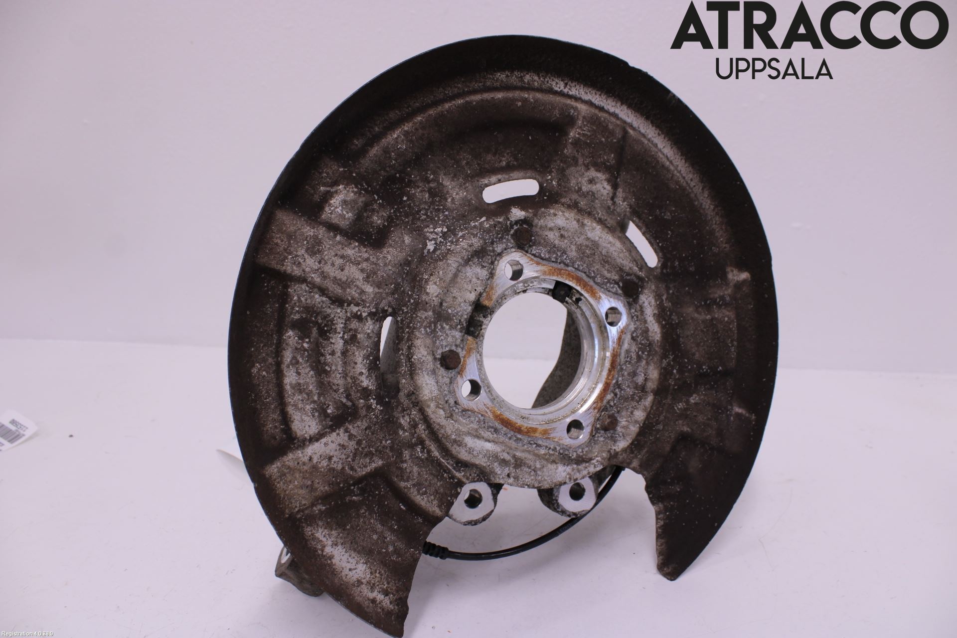 BMW 5 F10/F11/F18 09-17 Spindel Vb