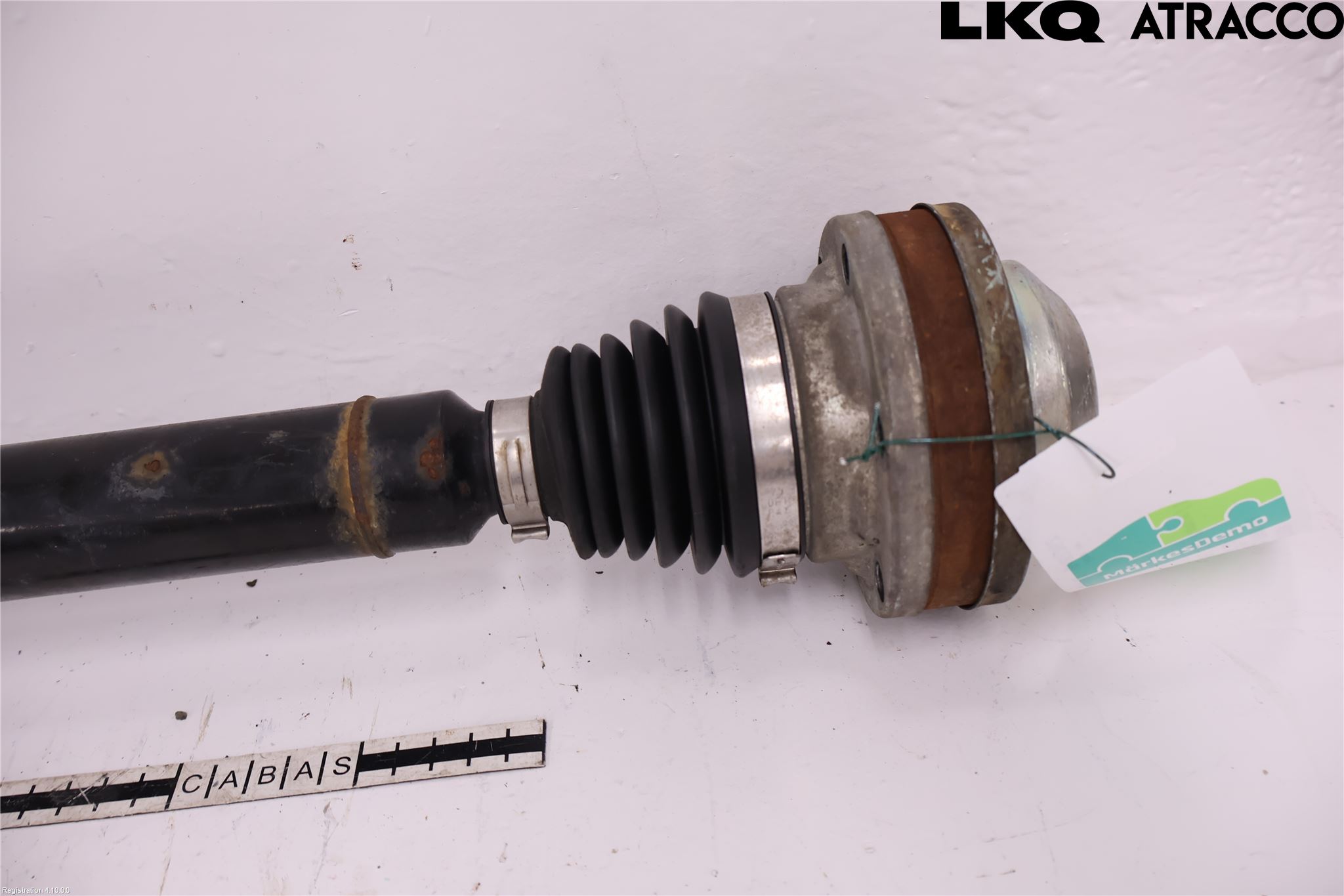 Volkswagen VW PASSAT 11-14 Drivaksel Foran Kompl Høyre